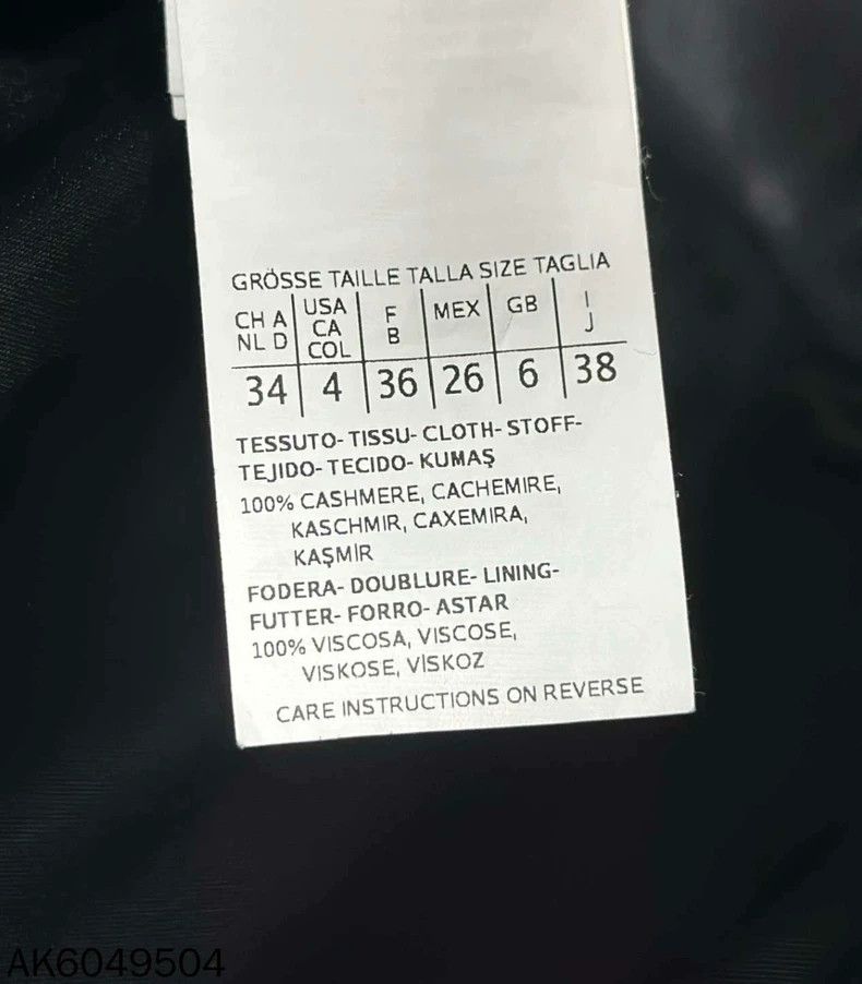 Max Mara Max Mara Black cashmere coat with mink collar Size M / US 6-8 / IT 42-44 - 4 Thumbnail