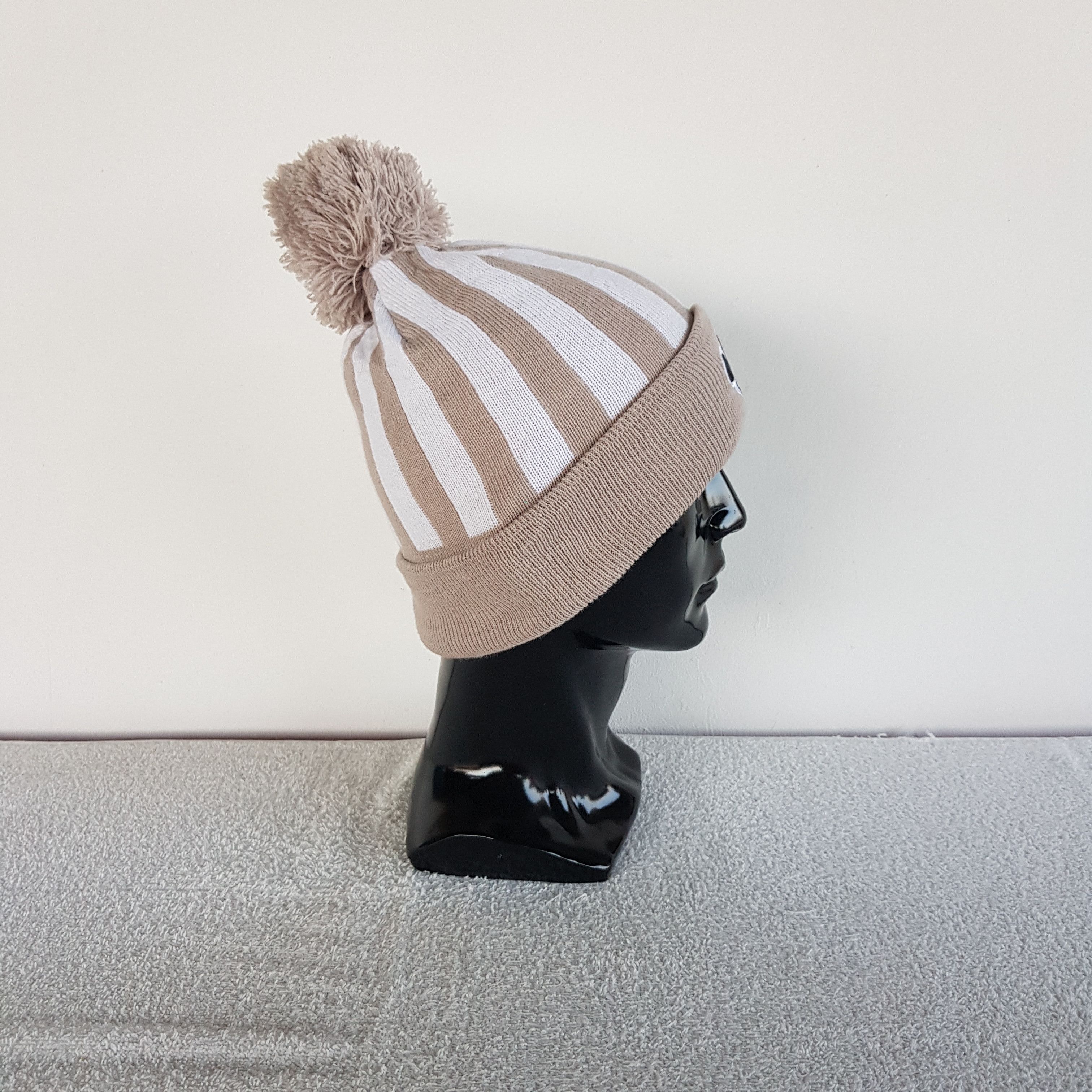 Disney Vintage Mickey Mouse Hats Disney Beanie Cartoon Snow Caps Size ONE SIZE - 3 Thumbnail
