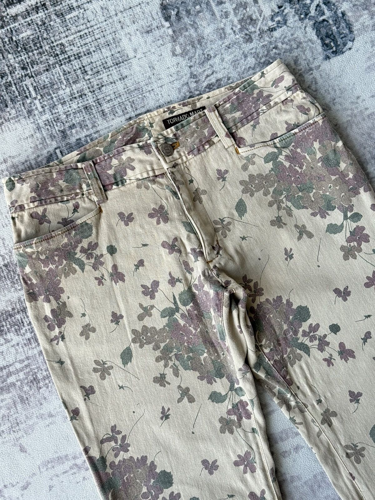 Japanese Brand × Tornado Mart Tornado Mart Femme Floral Super Flared Denim / GOA Style Size US 29 - 5 Thumbnail