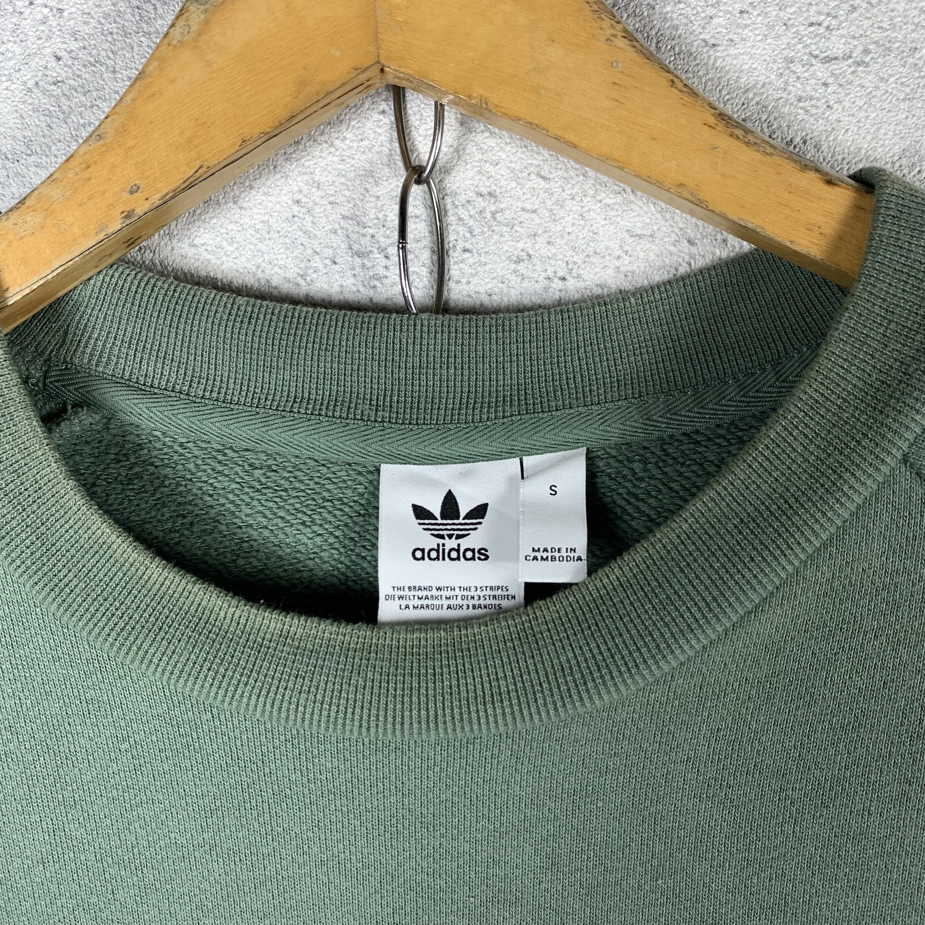 Adidas Adidas Oversized Crewneck Sweatshirt Size US S / EU 44-46 / 1 - 4 Thumbnail