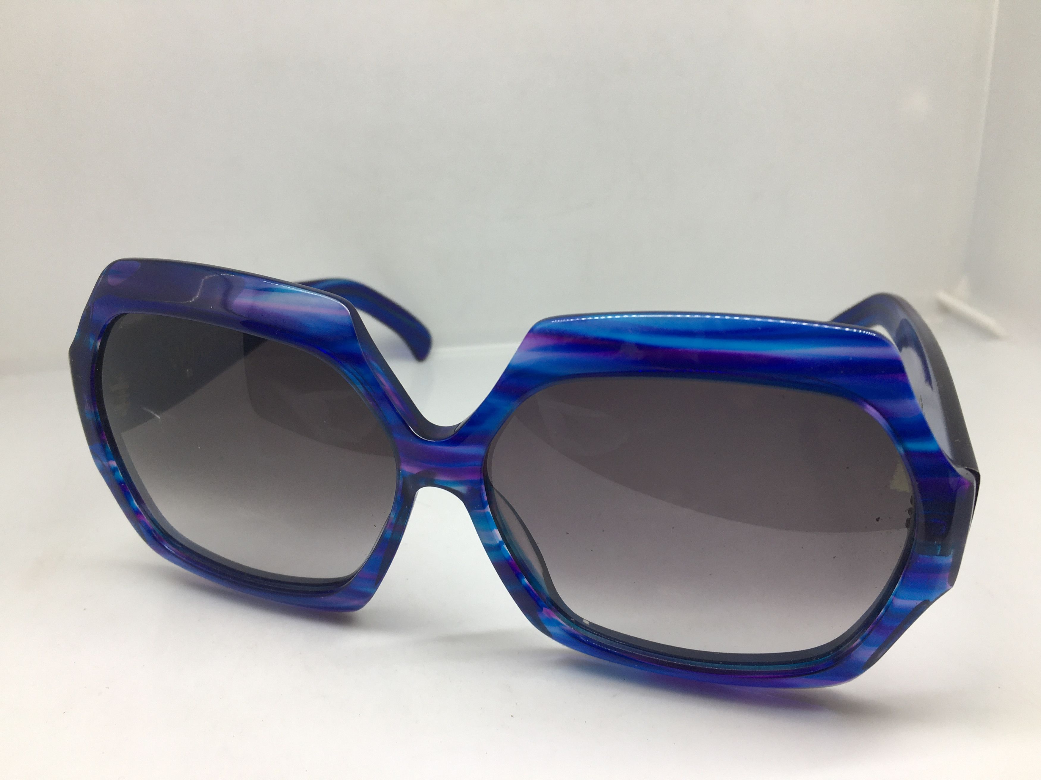 Wildfox Vintage Wildfox Riviera Oversize Chunky Woman Sunglasses Size ONE SIZE - 3 Thumbnail