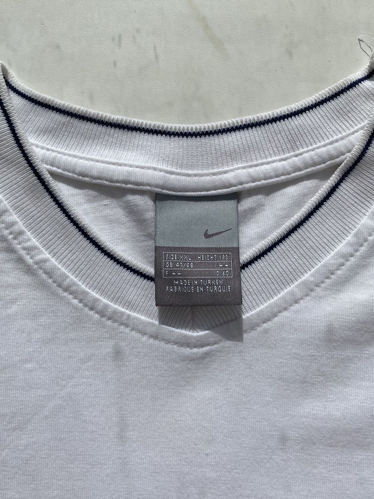 Nike × Vintage Vintage rare nike 90s embroidered logo t-shirt Size US XXL / EU 58 / 5 - 5 Thumbnail