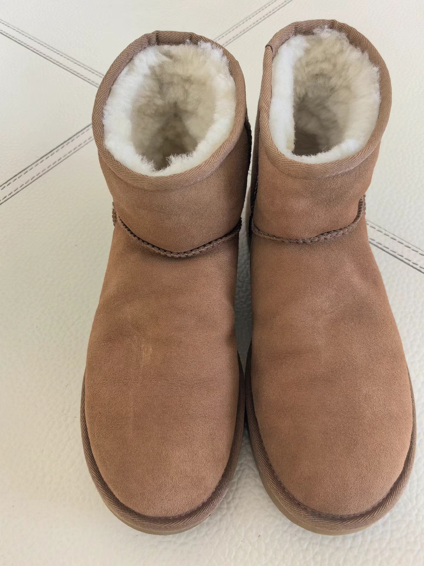 Ugg UGG Men's Shoes K17 Size US 10 / EU 43 - 1 Thumbnail