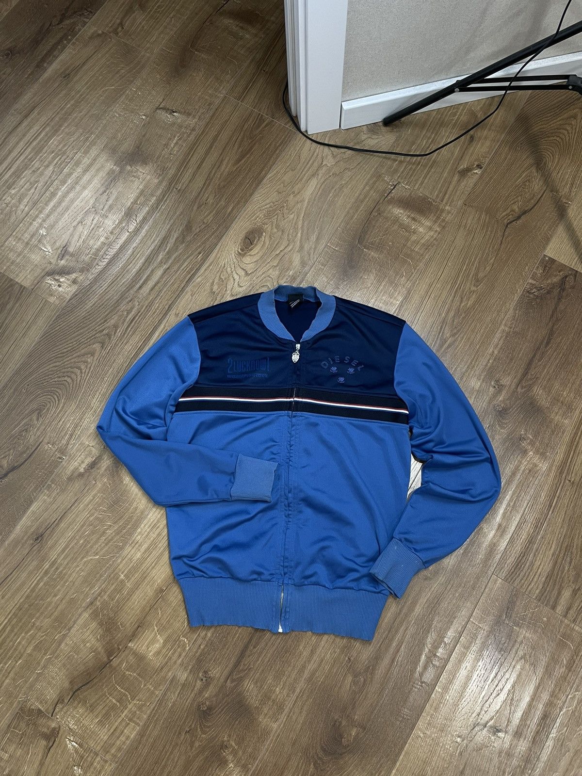 Diesel Vintage Diesel Y2K Style Logo Zip Sweatshirt Olympic Size US M / EU 48-50 / 2 - 1 Thumbnail