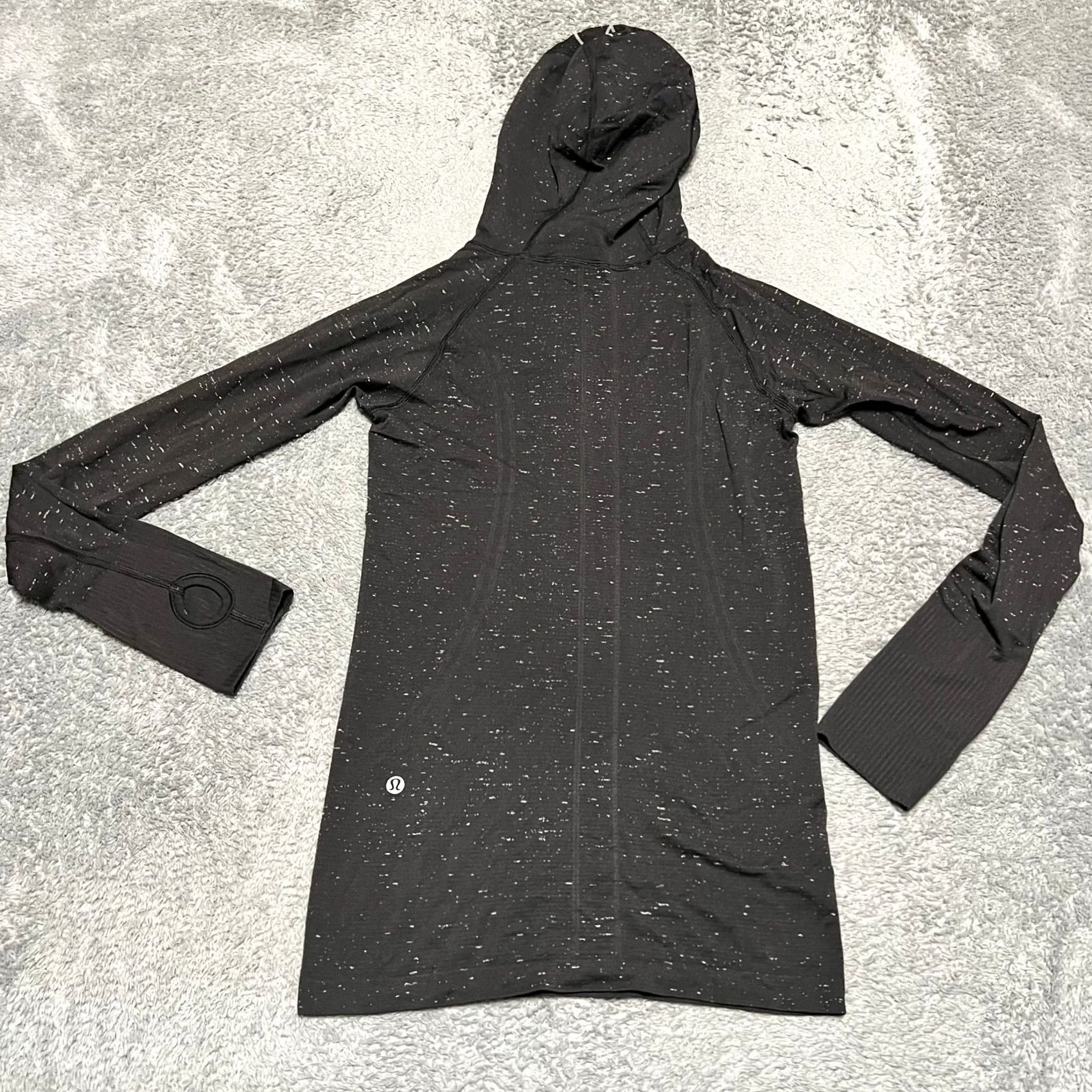 Lululemon Lululemon Hoodie Shirt Womens 4 Pullover Swiftly Tech 1/2 Zip Thumbholes Running Black Heather 4 Womens Size S / US 4 / IT 40 - 4 Thumbnail