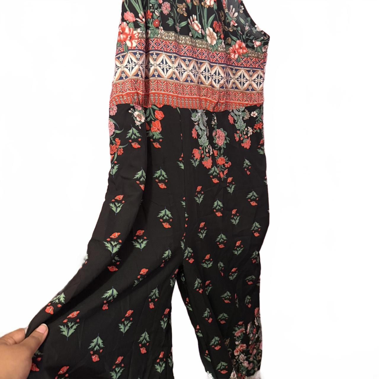 Designer Floral Maxi Jumpsuit with Boho Detail Size 30" / US 8 / IT 44 - 2 Thumbnail