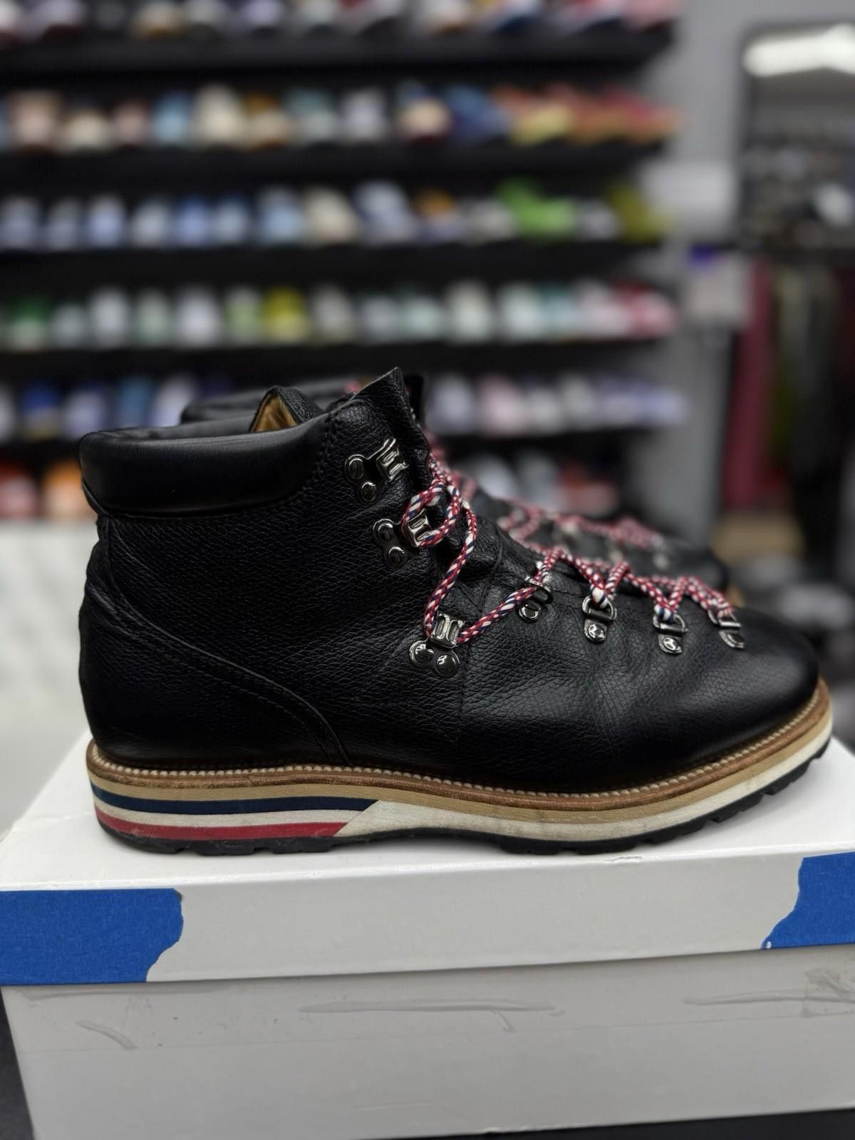 Moncler MONCLER Blanche Ankle Hiking Winter Boots Leather 44EU/11US Size US 11 / IT 41 - 4 Thumbnail