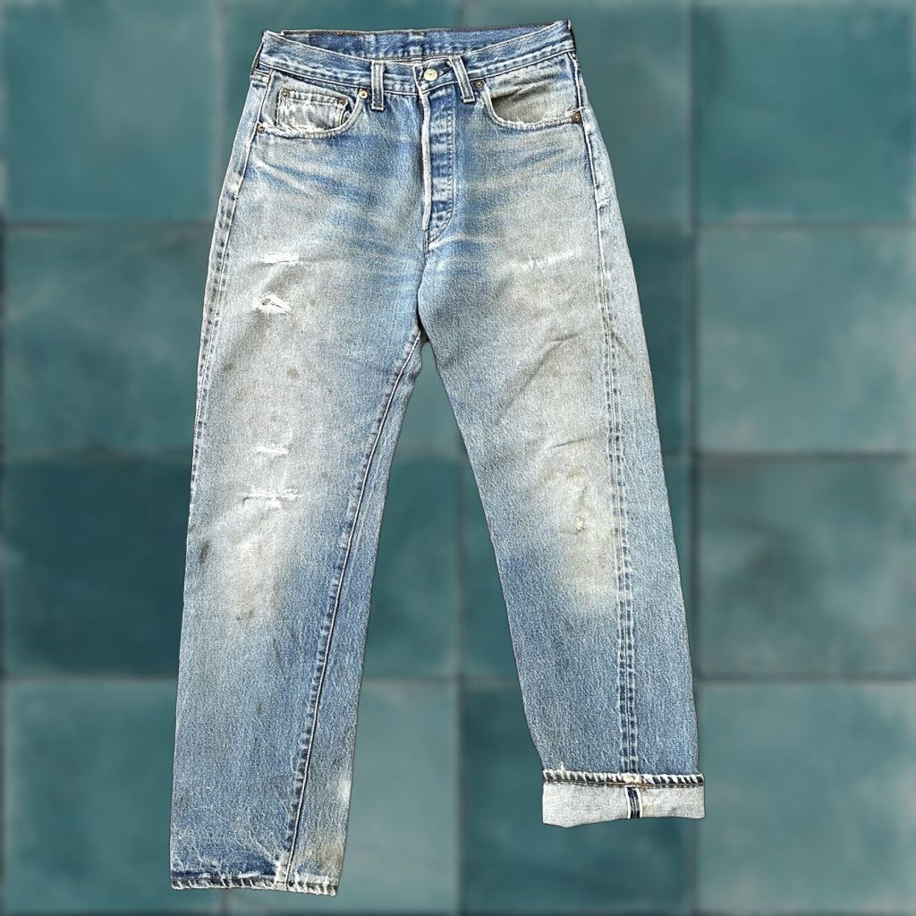 VINTAGE Levi's 501 XX Jeans Light Wash 31x33 USA 80s Blue Distressed Mens