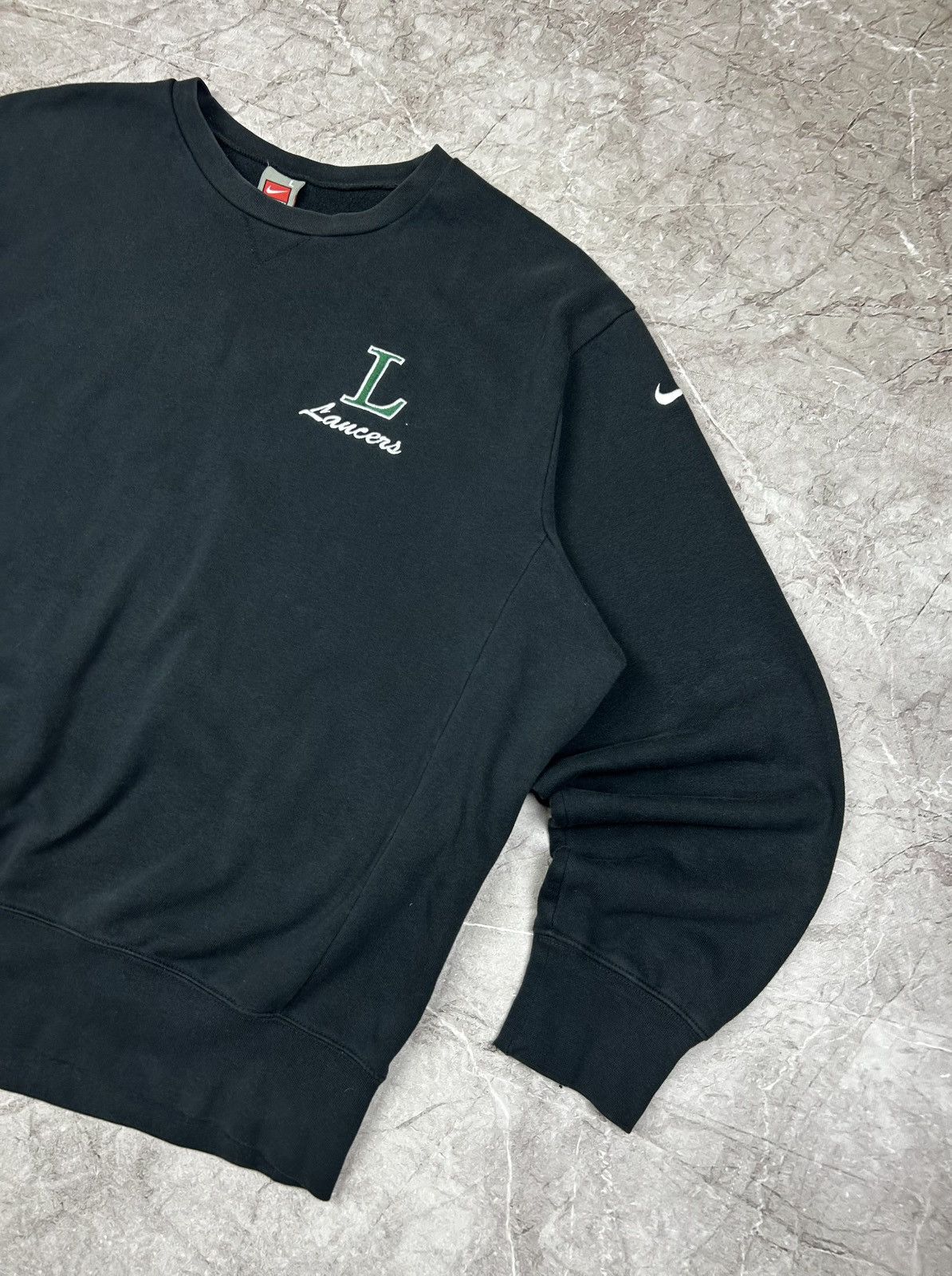 Nike × Vintage Nike Vintage Sweatshirt Size L Size US L / EU 52-54 / 3 - 3 Thumbnail