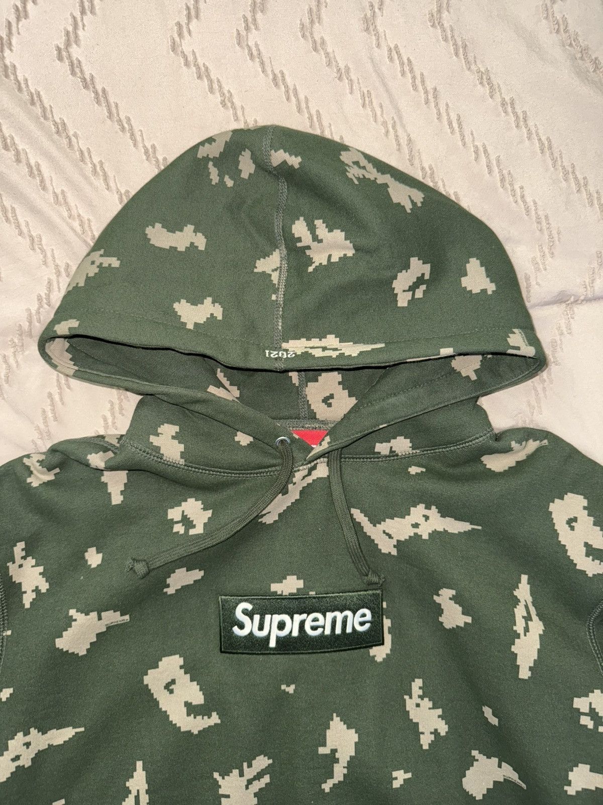 Supreme Box Logo Hooded Sweatshirt (FW21) olive russian camo