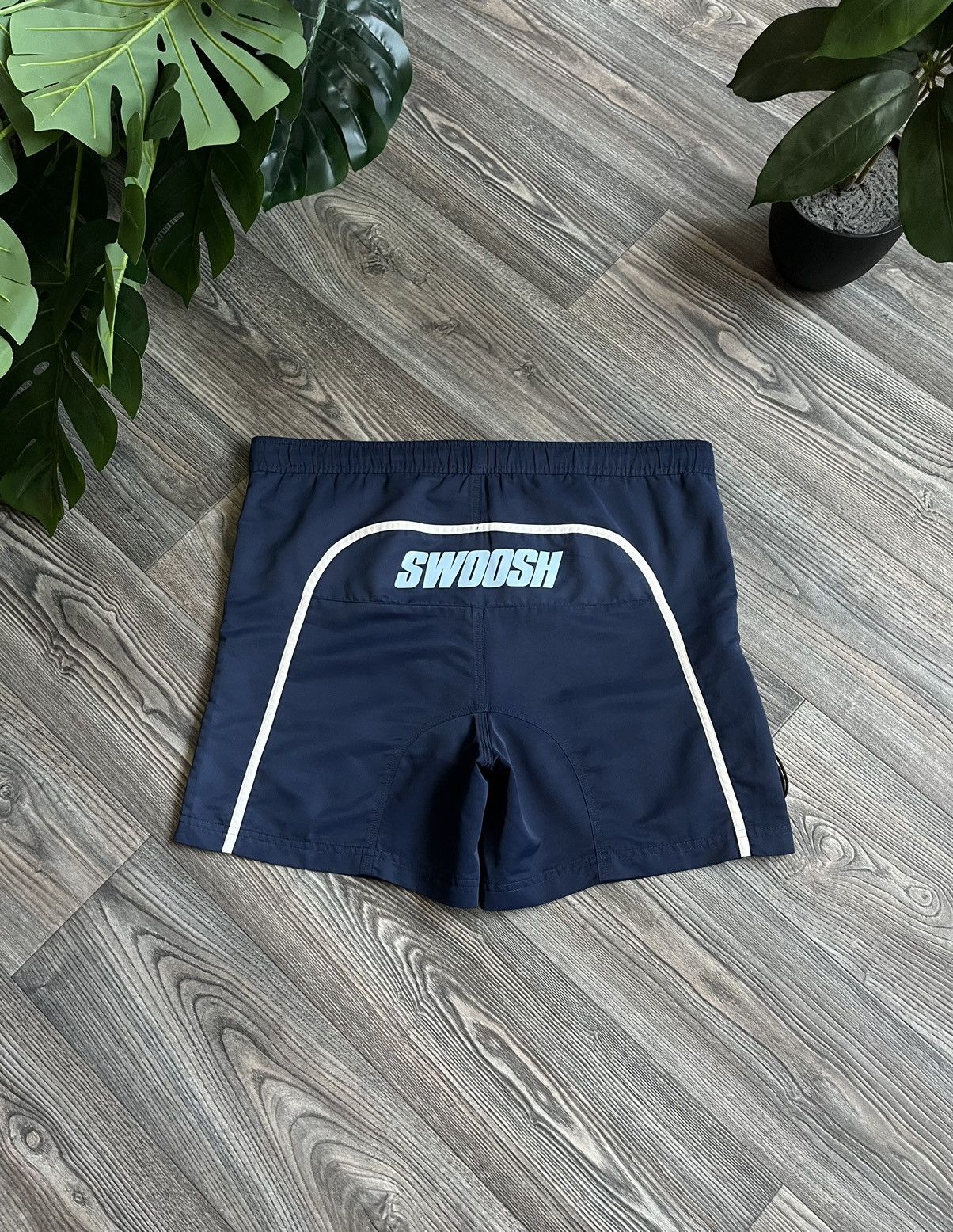 Nike NIKE SWOOSH Y2K NYLON SHORTS Size US 32 / EU 48 - 1 Thumbnail