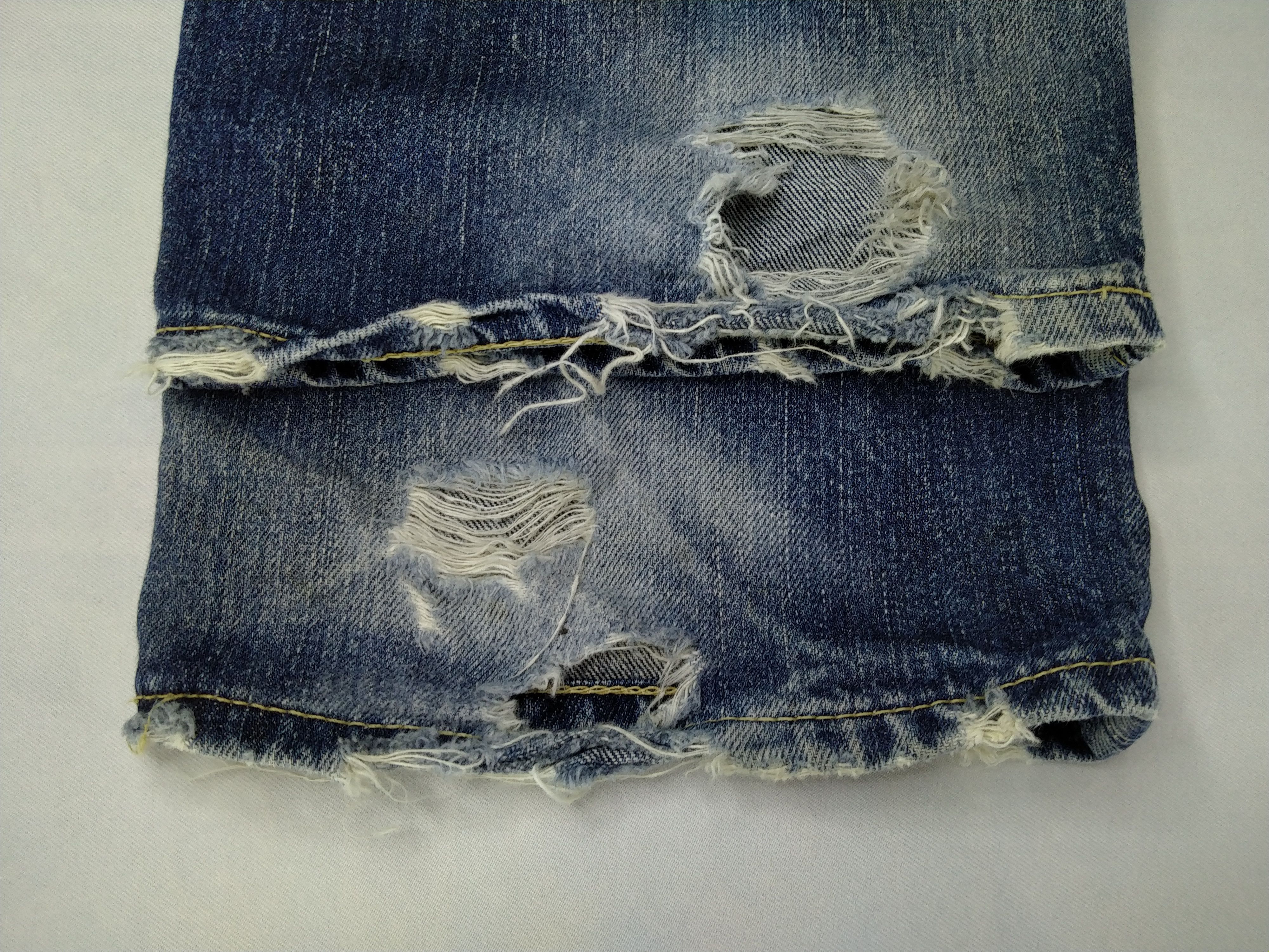 Levi's Faded Blue Vintage Levi's 502 Jeans 29x32.5 Denim -JN1070 Size US 29 - 11 Thumbnail