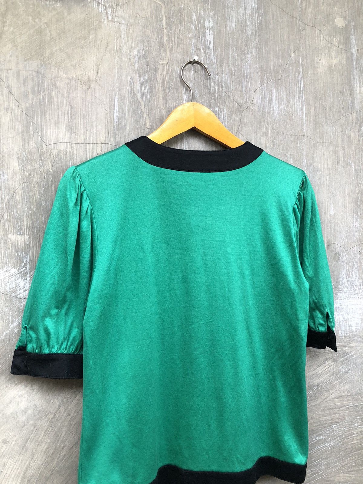 Designer × Yves Saint Laurent Vintage Yves Saint Laurent Button Up Tshirt Size M / US 6-8 / IT 42-44 - 9 Thumbnail