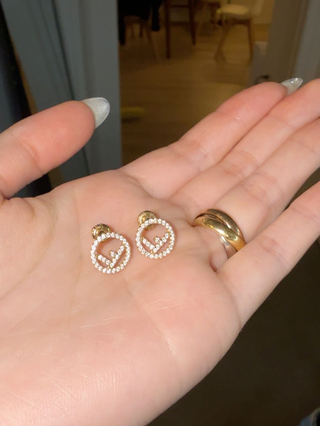 Fendi Rhinestone Ear Studs in Gold