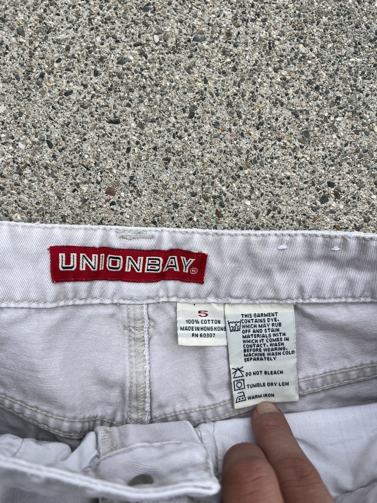 UNIONBAY × Vintage Y2K Union Bay Light Grey Low Rise Flare Cargo Pants Size 5 Size 27" / US 4 / IT 40 - 3 Thumbnail
