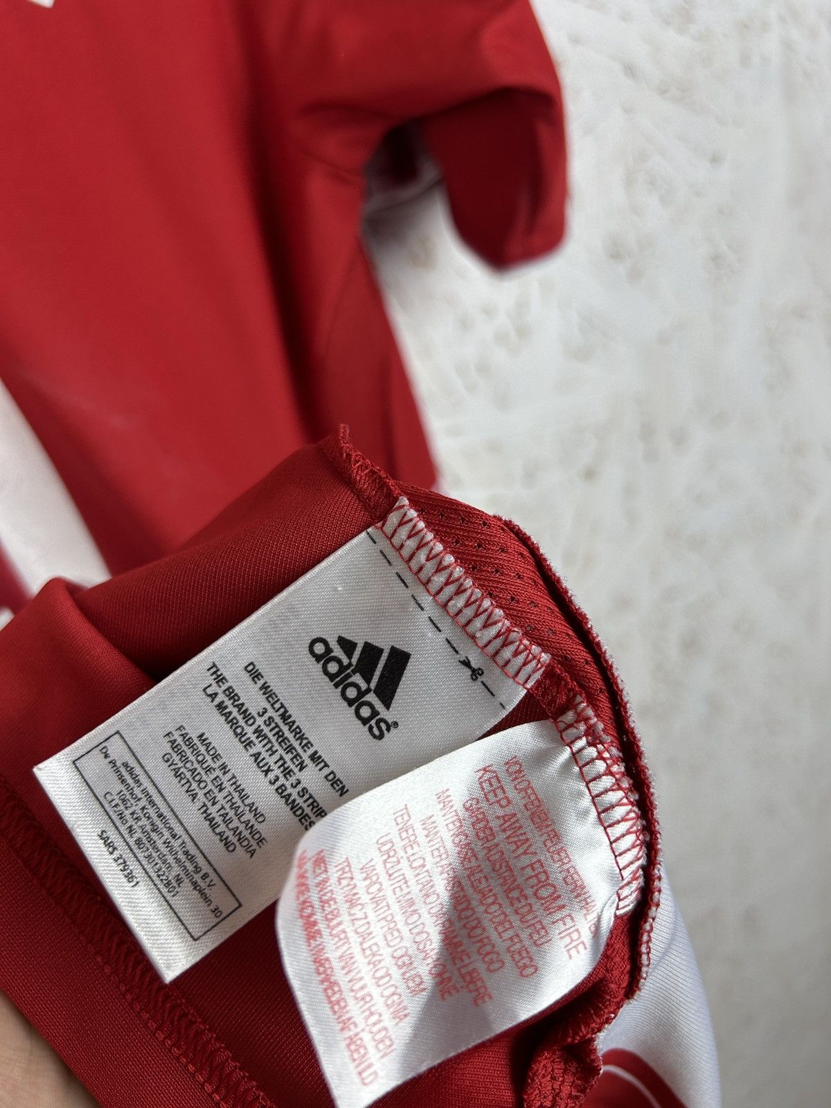 Adidas Vintage Adidas Bayern Munchen #21 Lahm 2007/08/09 Home Kit Size US M / EU 48-50 / 2 - 9 Thumbnail