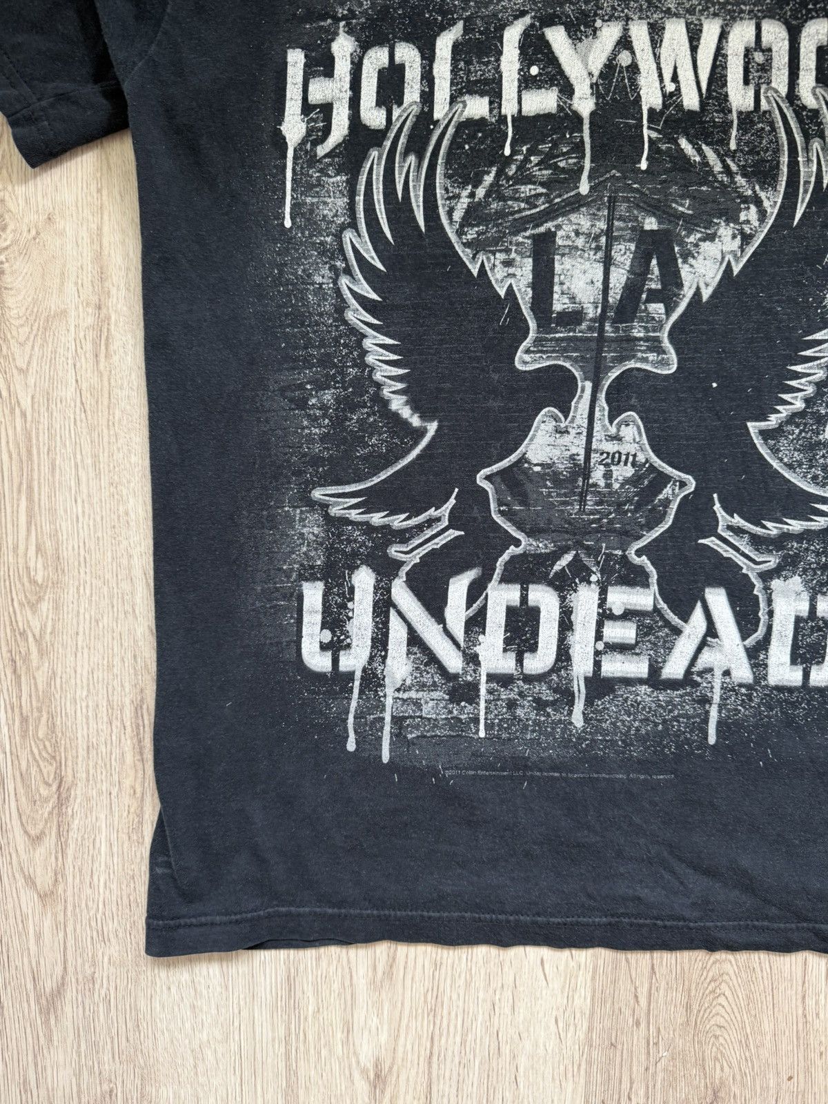 Gildan Holywood Undead 2011 tshirt Size US M / EU 48-50 / 2 - 3 Thumbnail