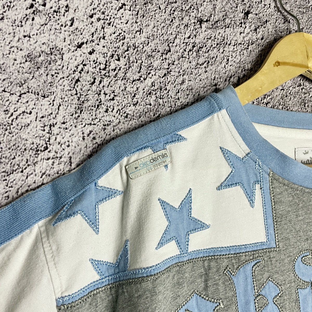 Akademiks × Vintage 💧VINTAGE💧 Akademiks Unseen Forces Hip Hop British flag Tee Size US XXL / EU 58 / 5 - 11 Thumbnail
