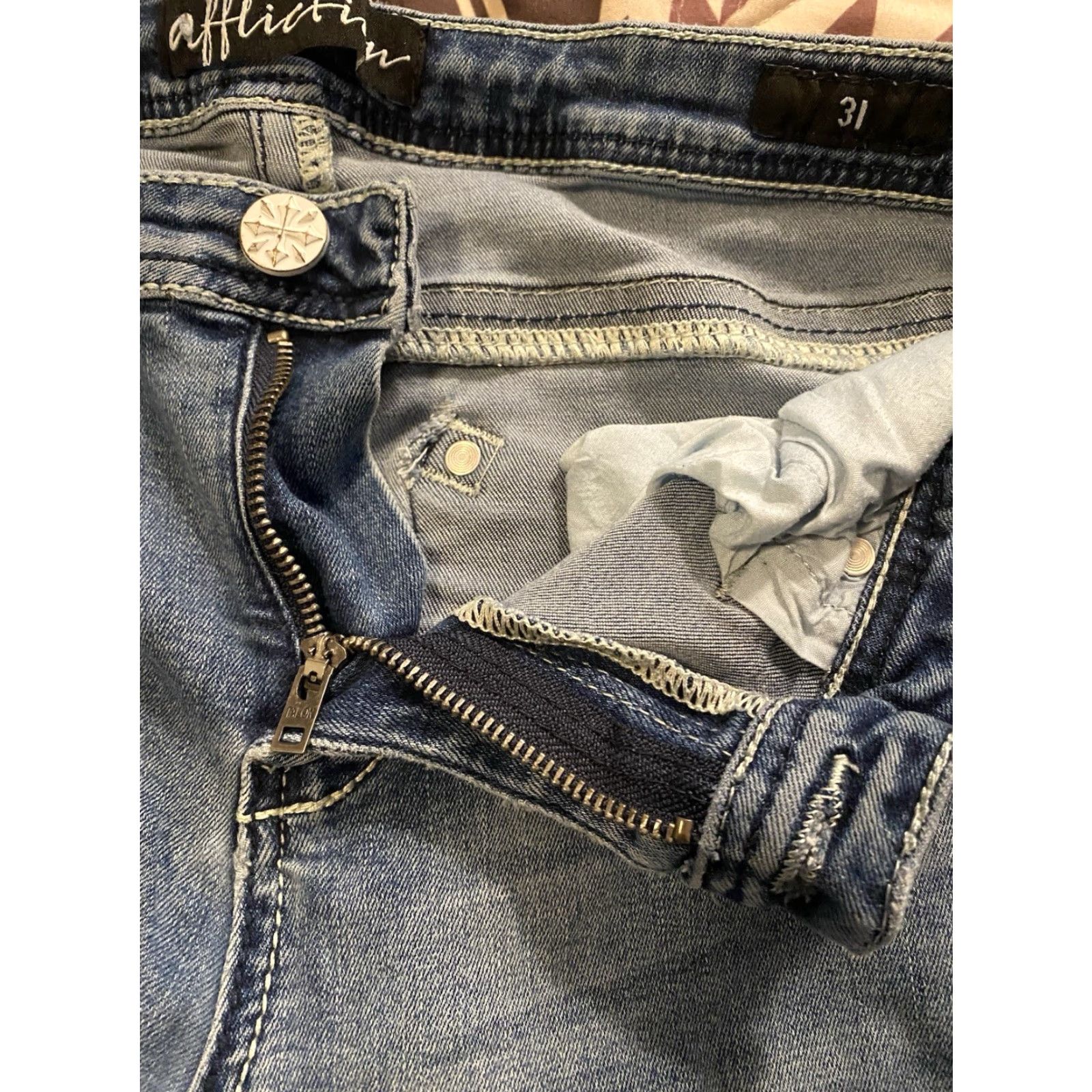 Affliction Affliction Jade Women’s Bootcut Jeans Regular Low Rise 31 Embroidered Embellished Blue Denim Stretch Pockets Size 24" / US 00 / IT 34 - 7 Thumbnail