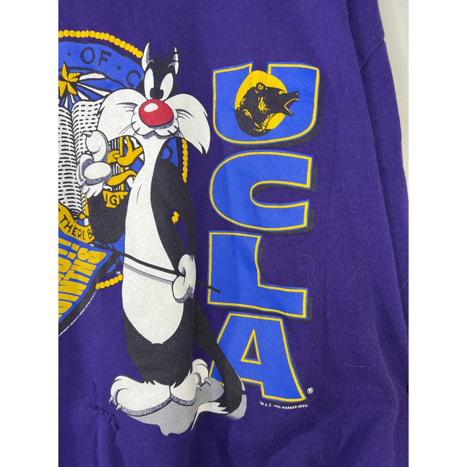 Jerzees Vintage 1993 UCLA Bruins Sylvester Looney Tunes Crewneck Swe Size US XL / EU 56 / 4 - 3 Thumbnail