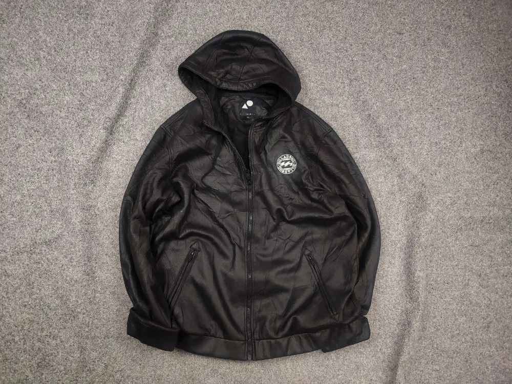 Billabong Billabong Faux Leather Black Bomber Hooded Jacket Vintage Size US XL / EU 56 / 4 - 1 Thumbnail