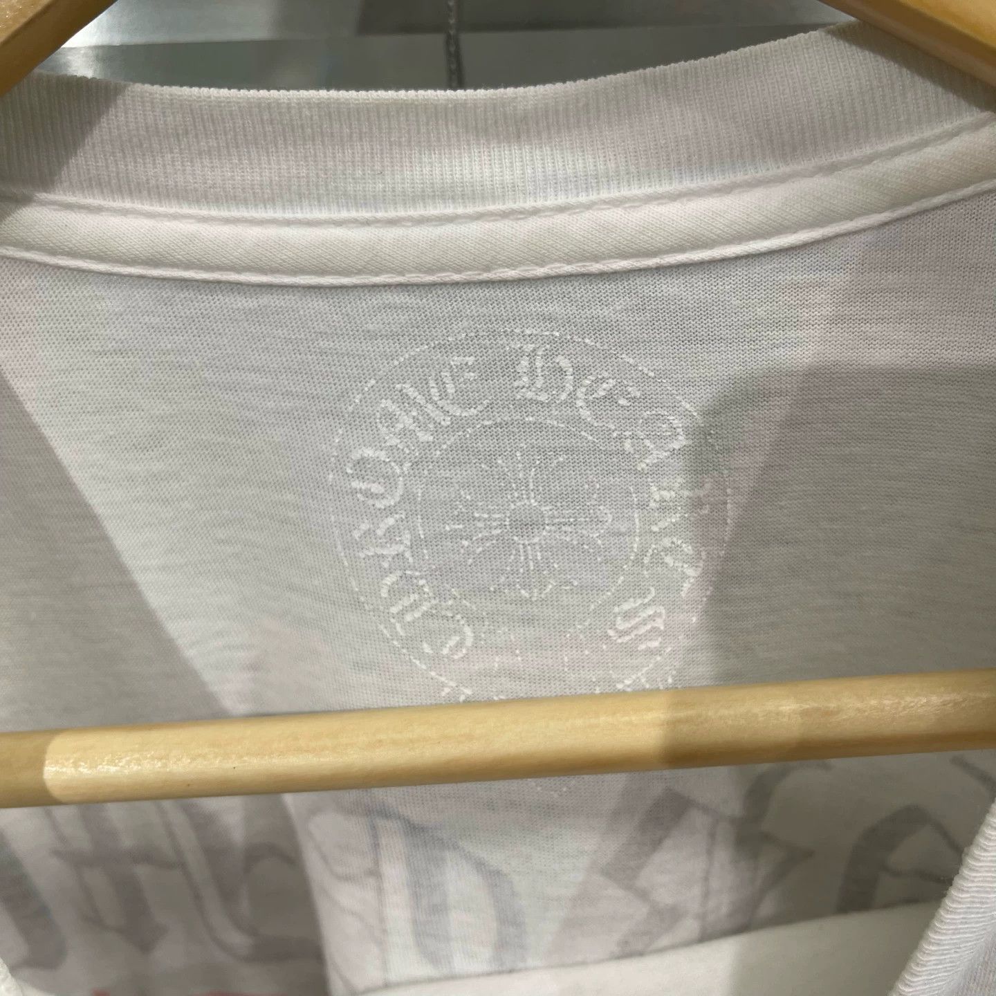 Chrome Hearts Chrome Hearts White Horseshoe Sanskrit Back S Tee 99New Size US S / EU 44-46 / 1 - 3 Thumbnail