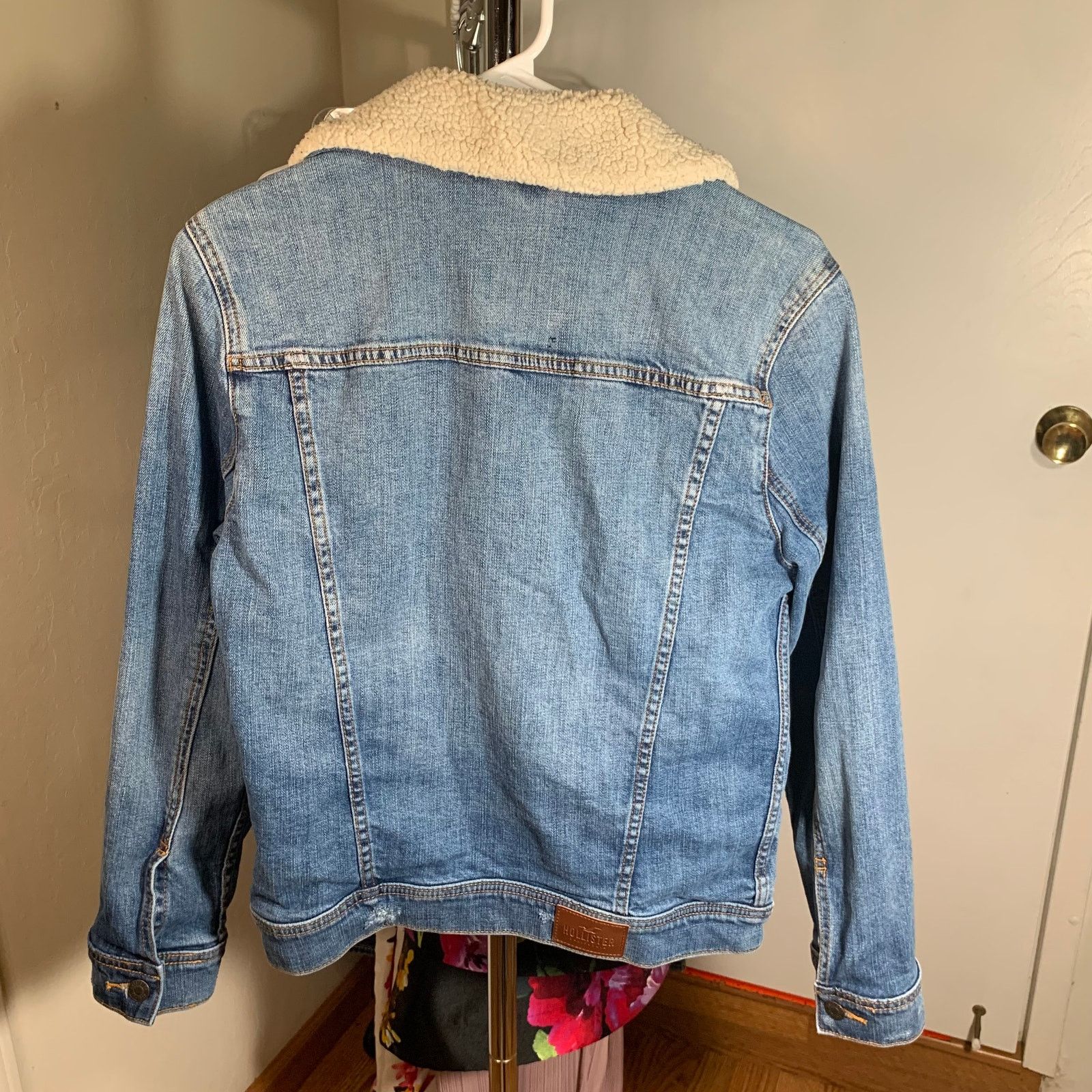 Hollister Hollister Women's Jeans Jacket Size XS Size XS / US 0-2 / IT 36-38 - 2 Thumbnail