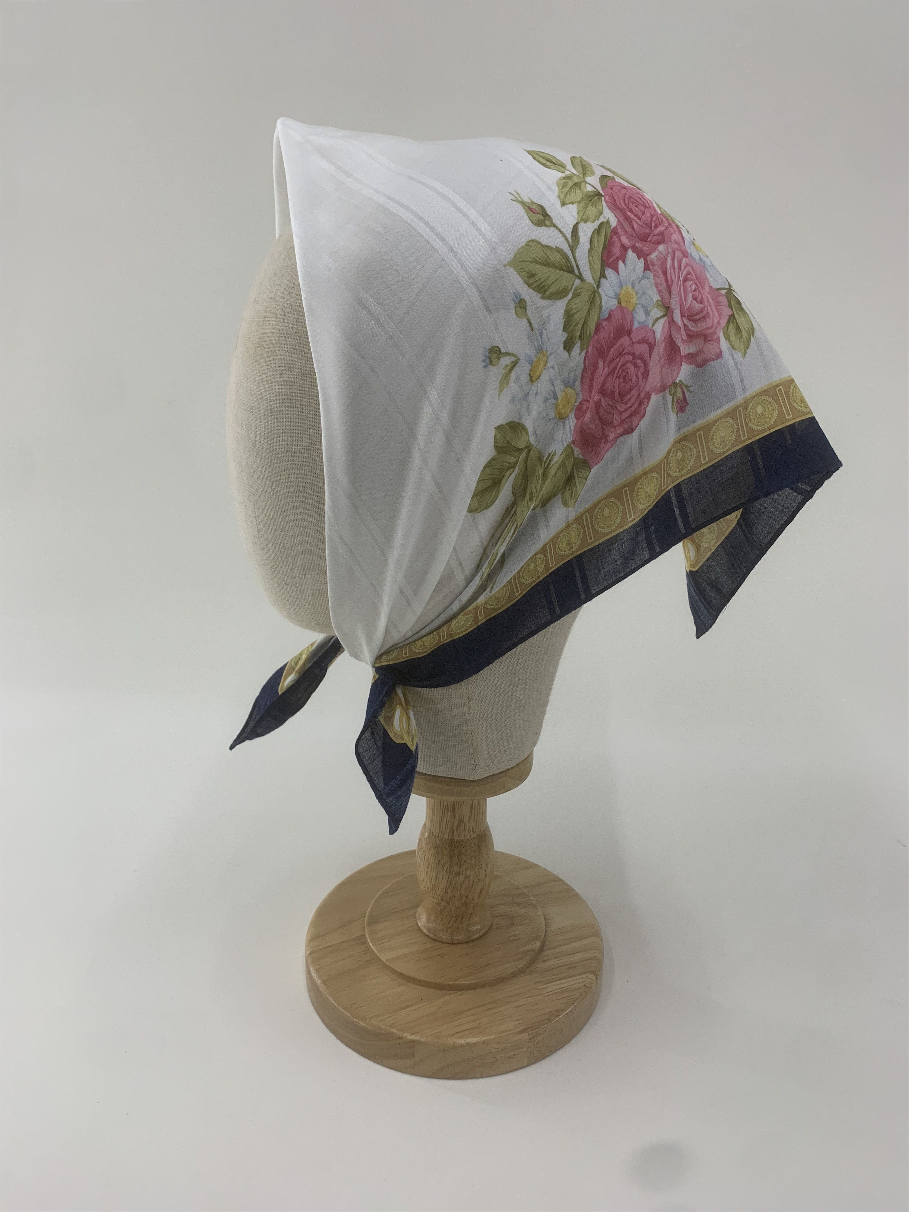 Burberry Burberry Handkerchief Bandana Neckerchief Square TB1127 Size ONE SIZE - 3 Thumbnail