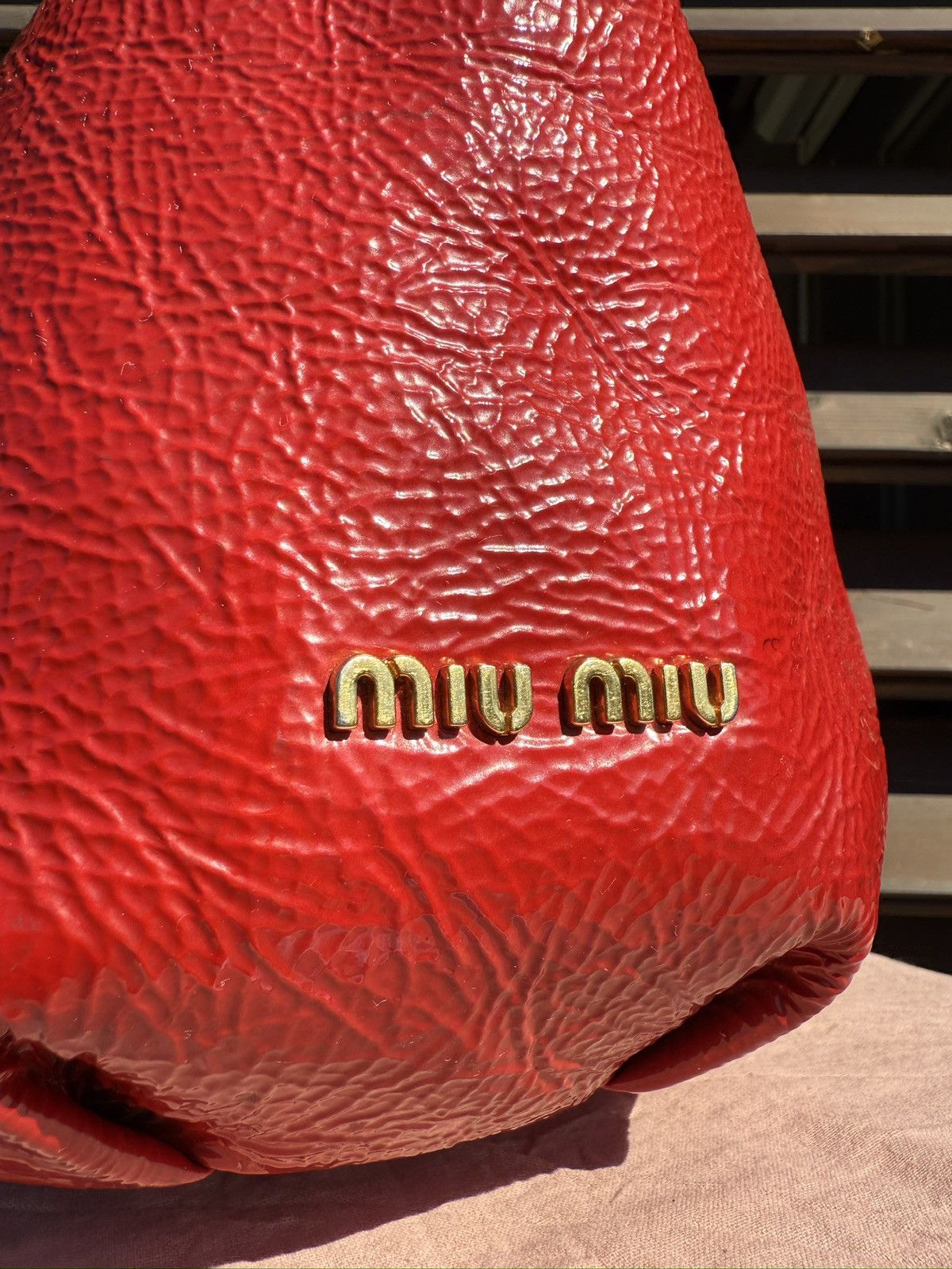Miu Miu Miu Miu Crinkle Patent Leather Tote Rosso Red Hand Bag Size ONE SIZE - 7 Thumbnail