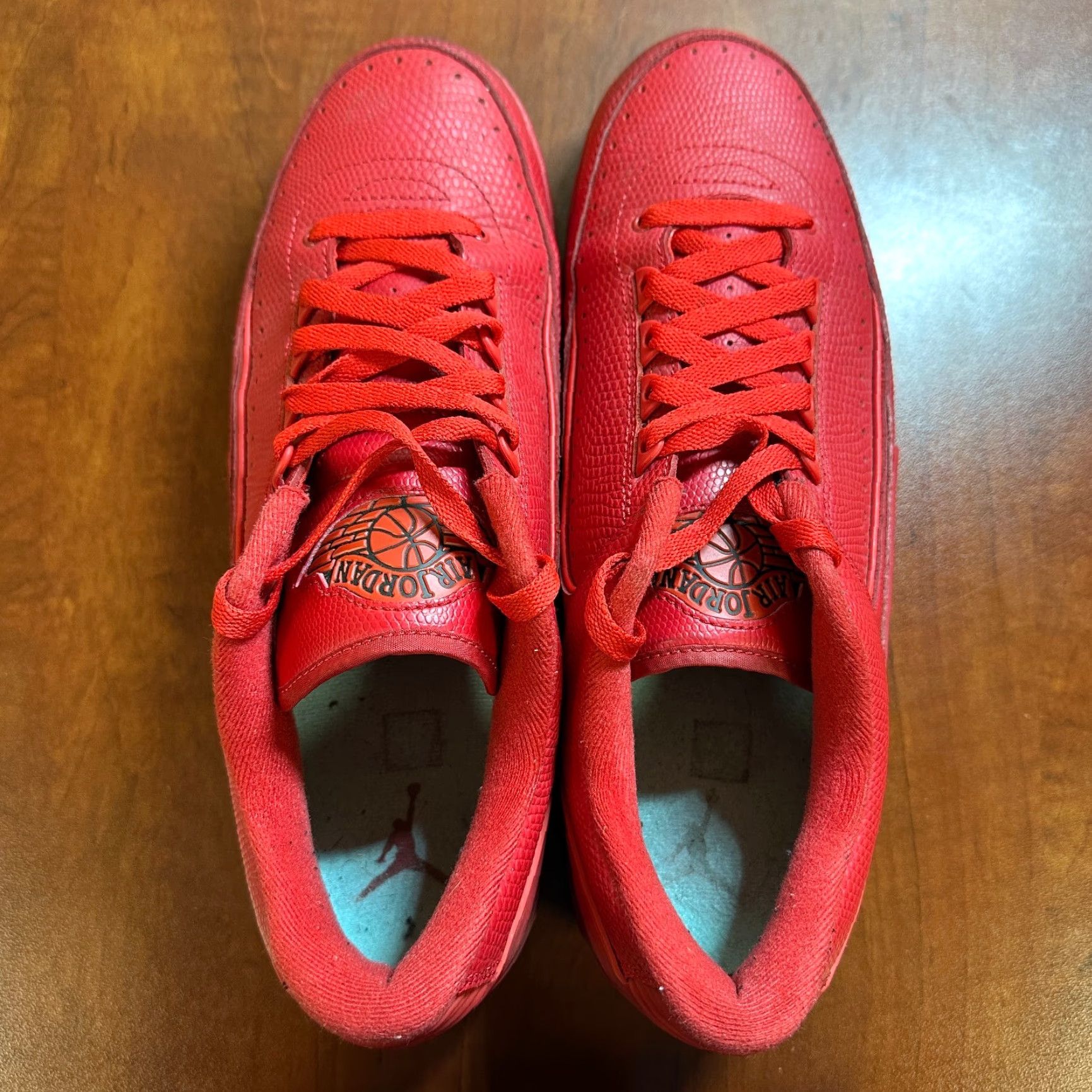 Jordan Brand VINTAGE Jordan 2 Retro Shoes Mens 12 Red Leather Low Top Gym Basketball 832819-606 Size US L / EU 52-54 / 3 - 4 Thumbnail