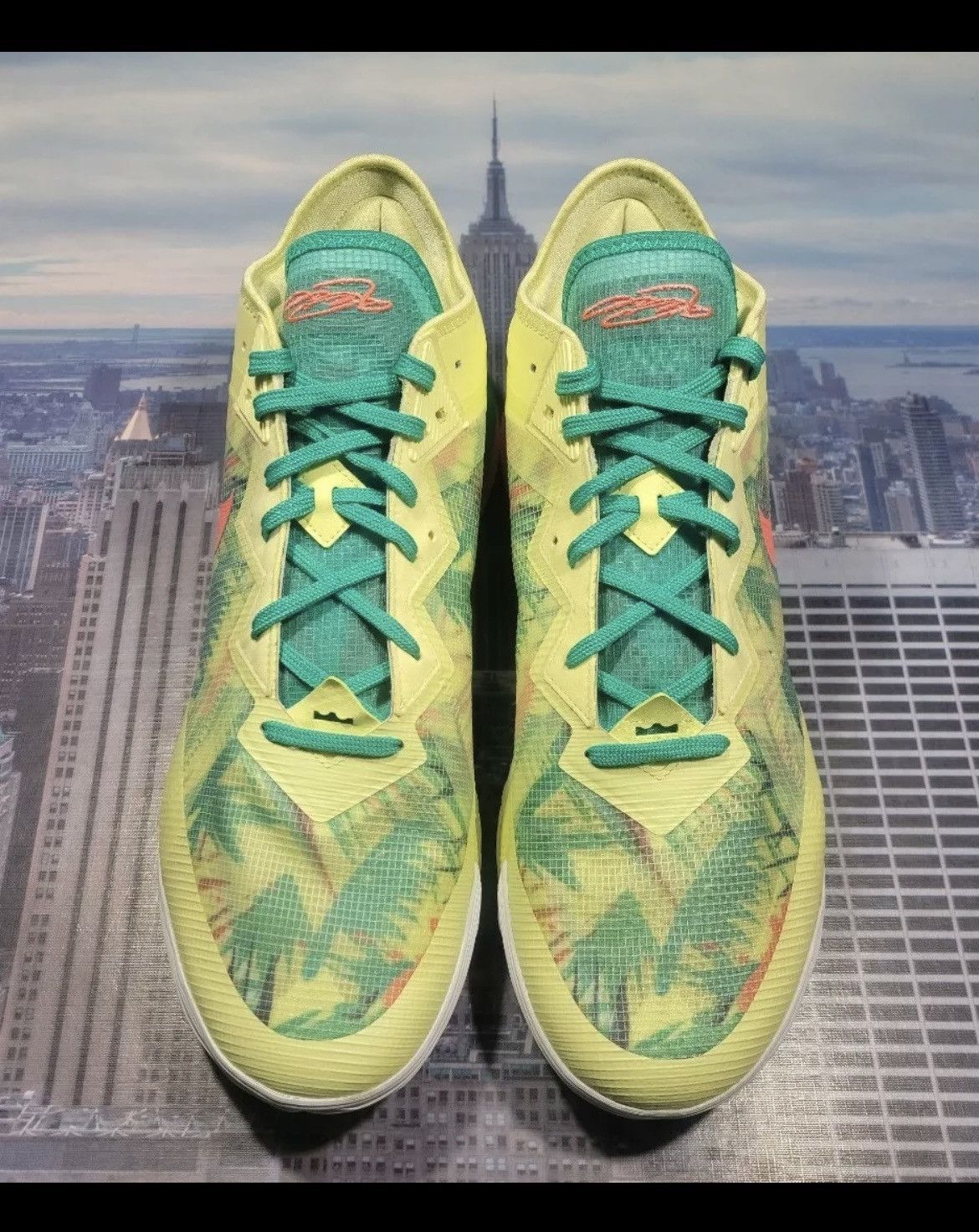 Nike LeBron XVIII 18 Lime Green LOW LeBronald Palmers
