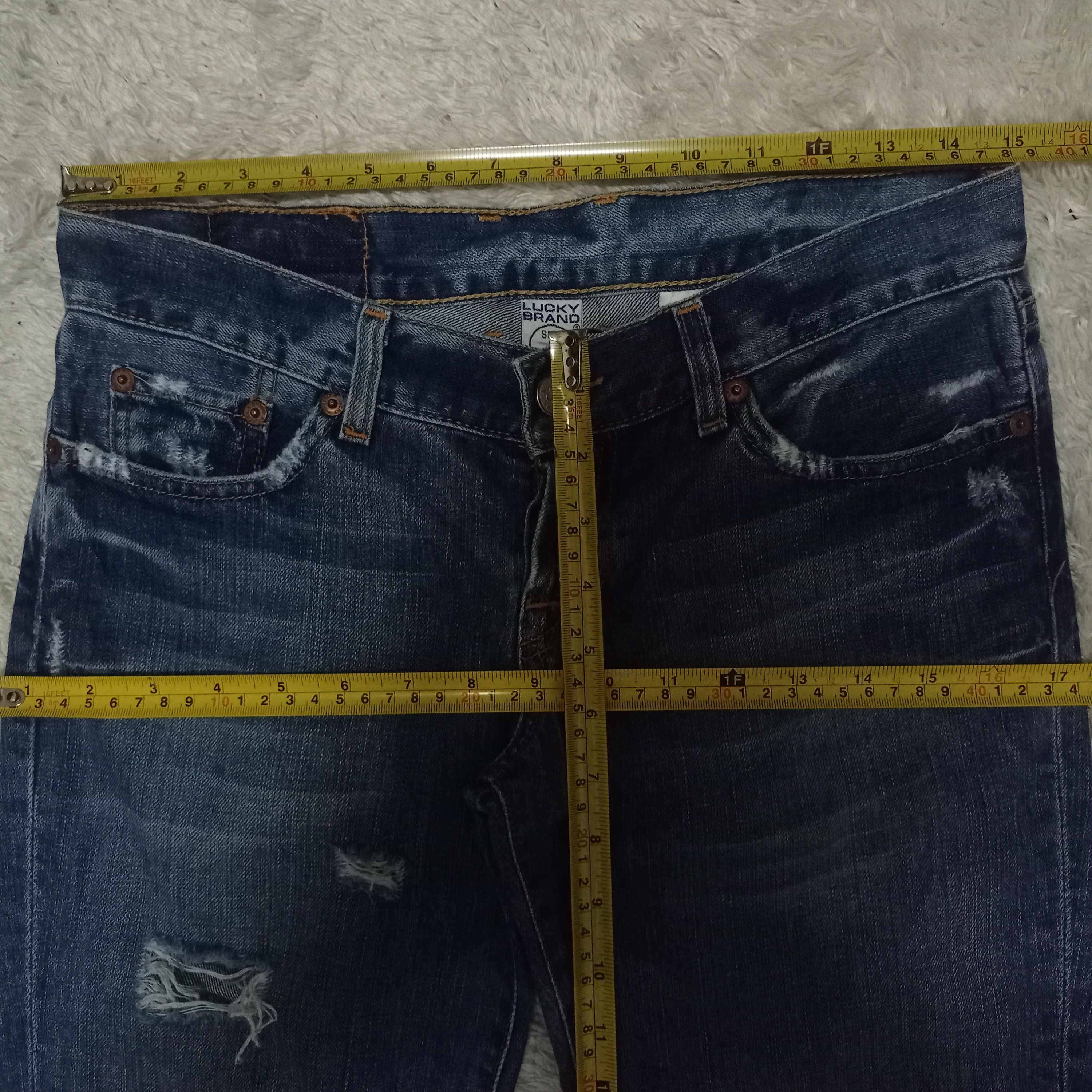 Lucky Brand Vintage Lucky Brand Blue Wash Distressed Flare Jeans 30x30 Size US 30 / EU 46 - 8 Thumbnail