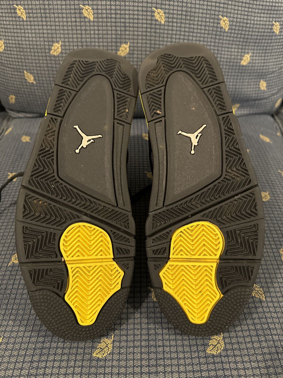 Jordan Brand Jordan 4 Thunder Size US 9.5 / EU 42-43 - 5 Thumbnail