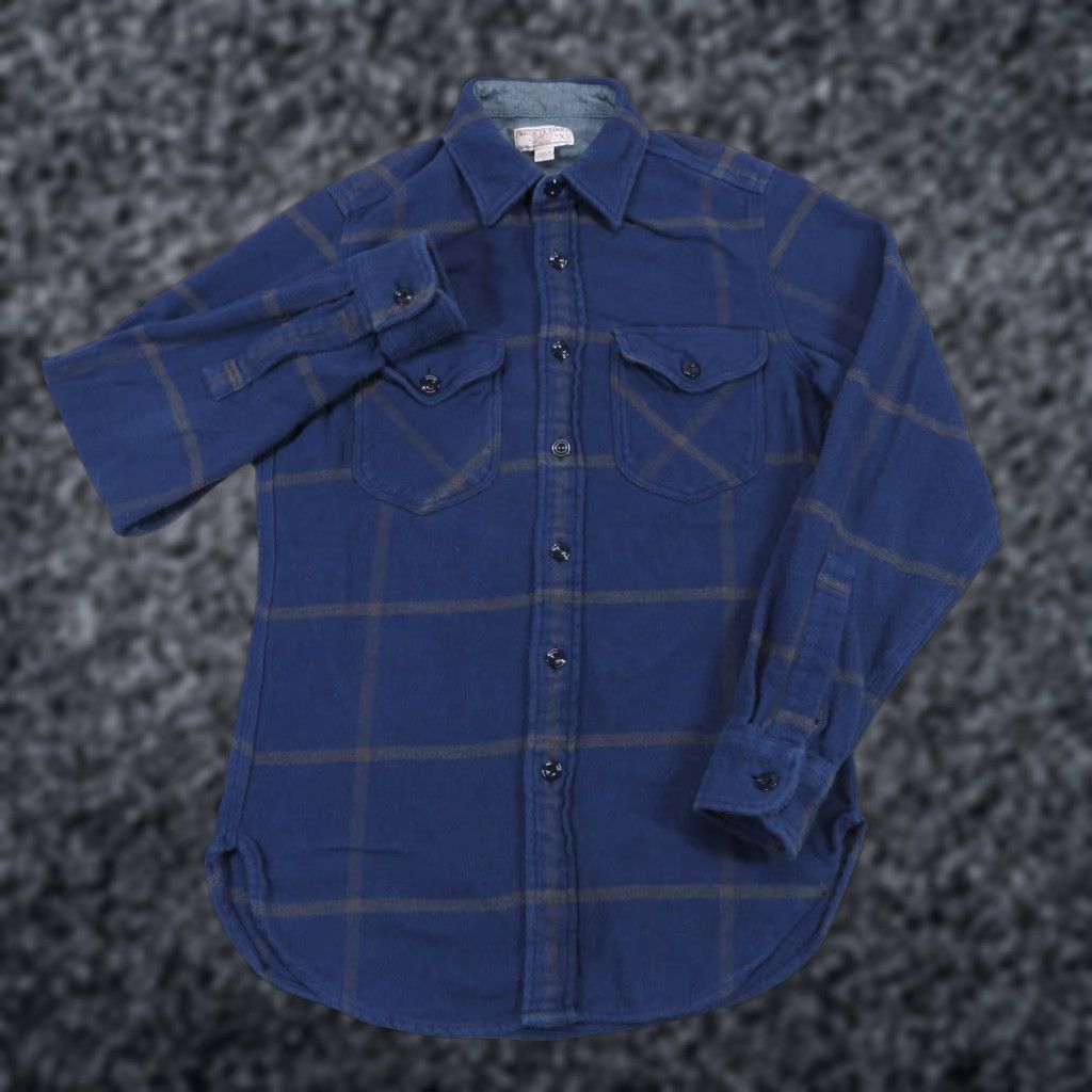 Wallace & Barnes Flannel Shirt Mens XS Navy Plaid Heavyweight Thick Button-Up Casual Workwear
