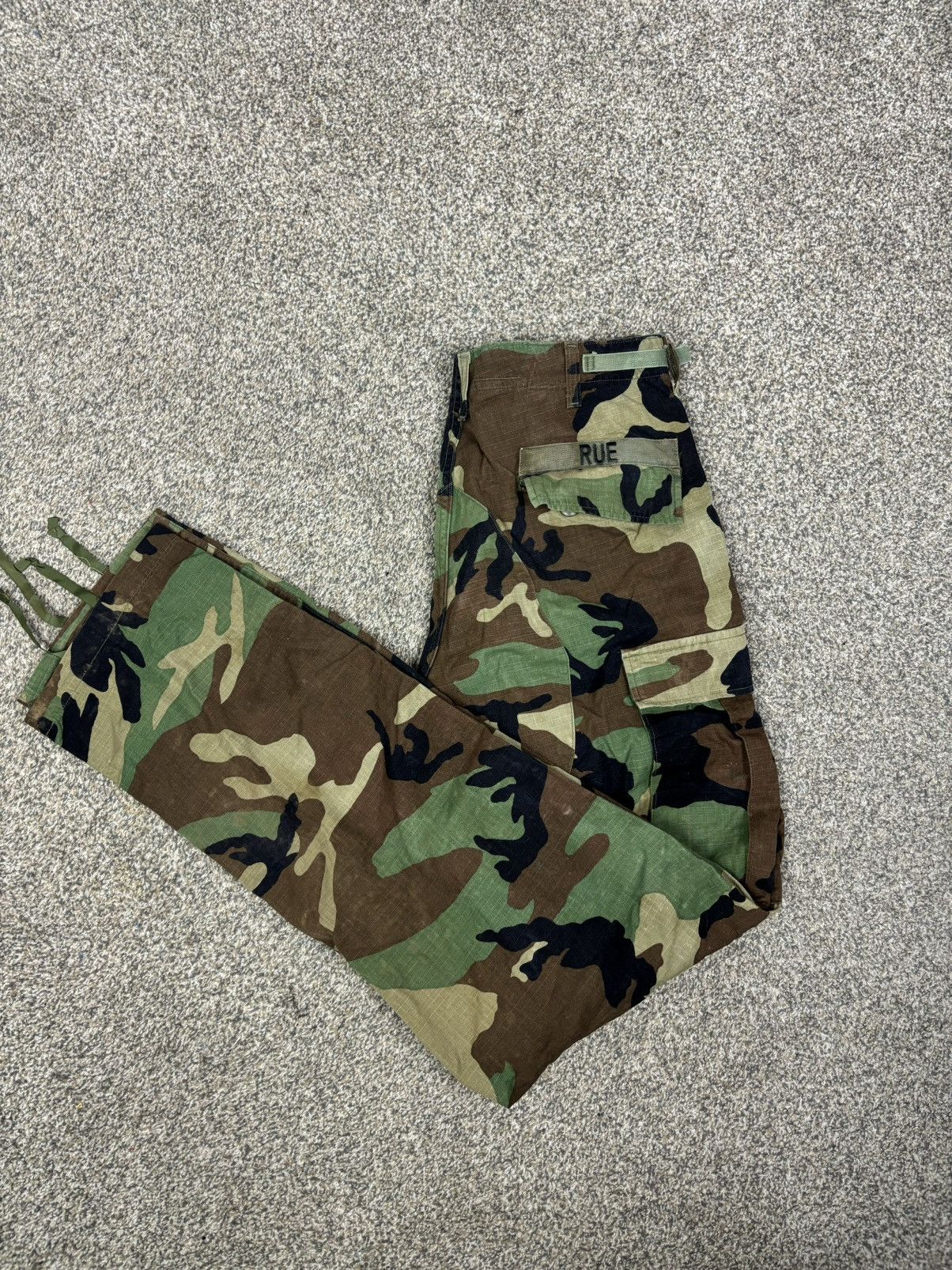 Vintage Vintage camo military cargo pants Size US 32 / EU 48 - 1 Thumbnail