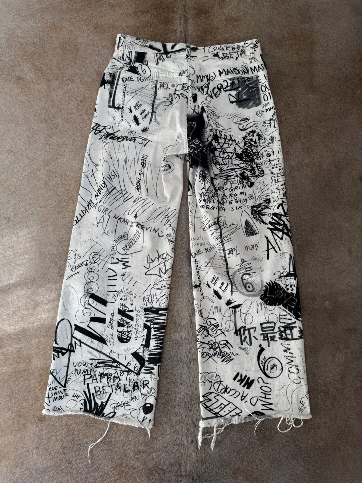 Maison Margiela Maison Margiela MM6 scribble pants Size US 29 - 3 Thumbnail