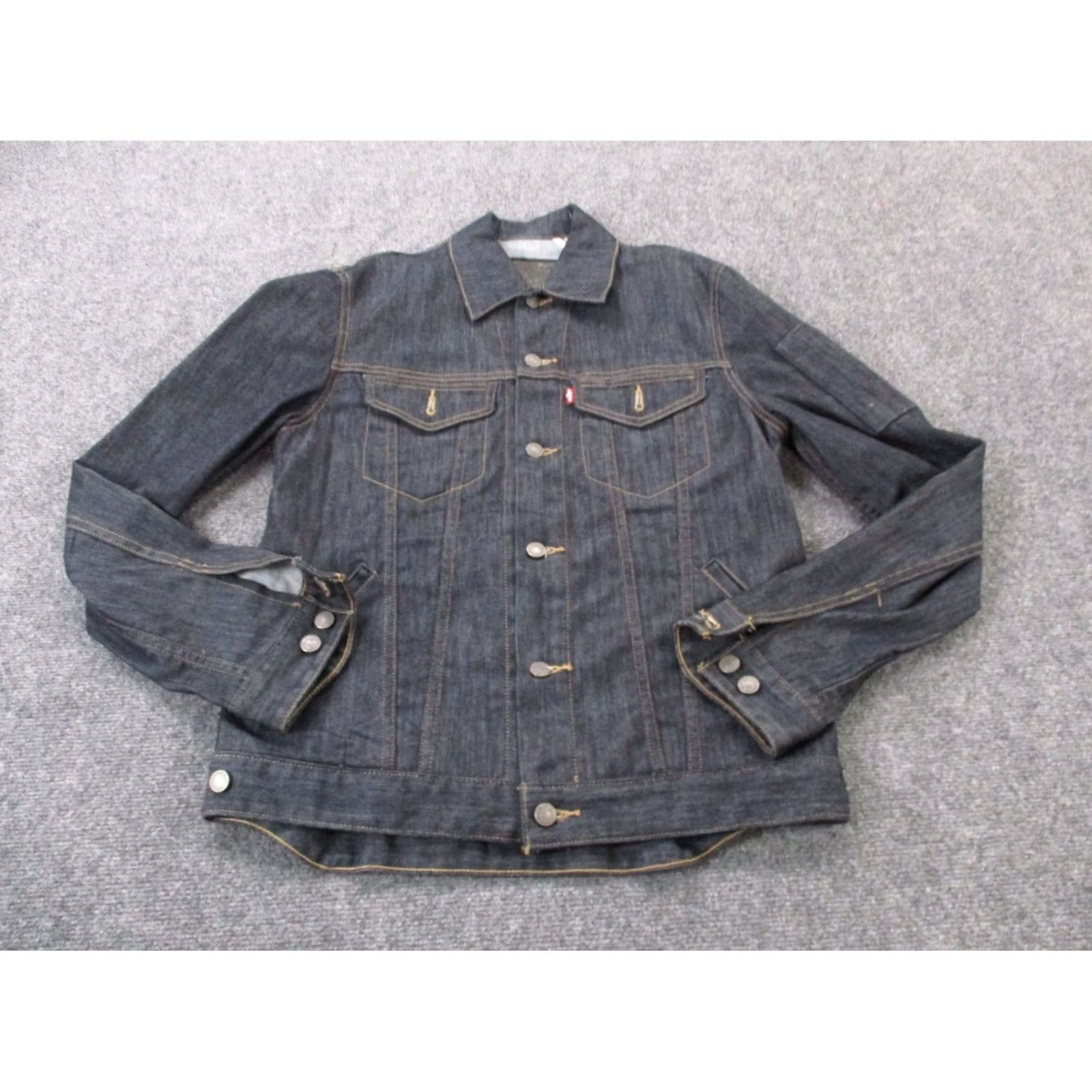 Levi's Levi's Jacket Womens M Blue Denim Trucker Jacket Casual Fall Winter Levi's Womens Jacket M Blue Denim Trucker Pocket Buttons Front Size 32" / US 10 / IT 46 - 2 Thumbnail
