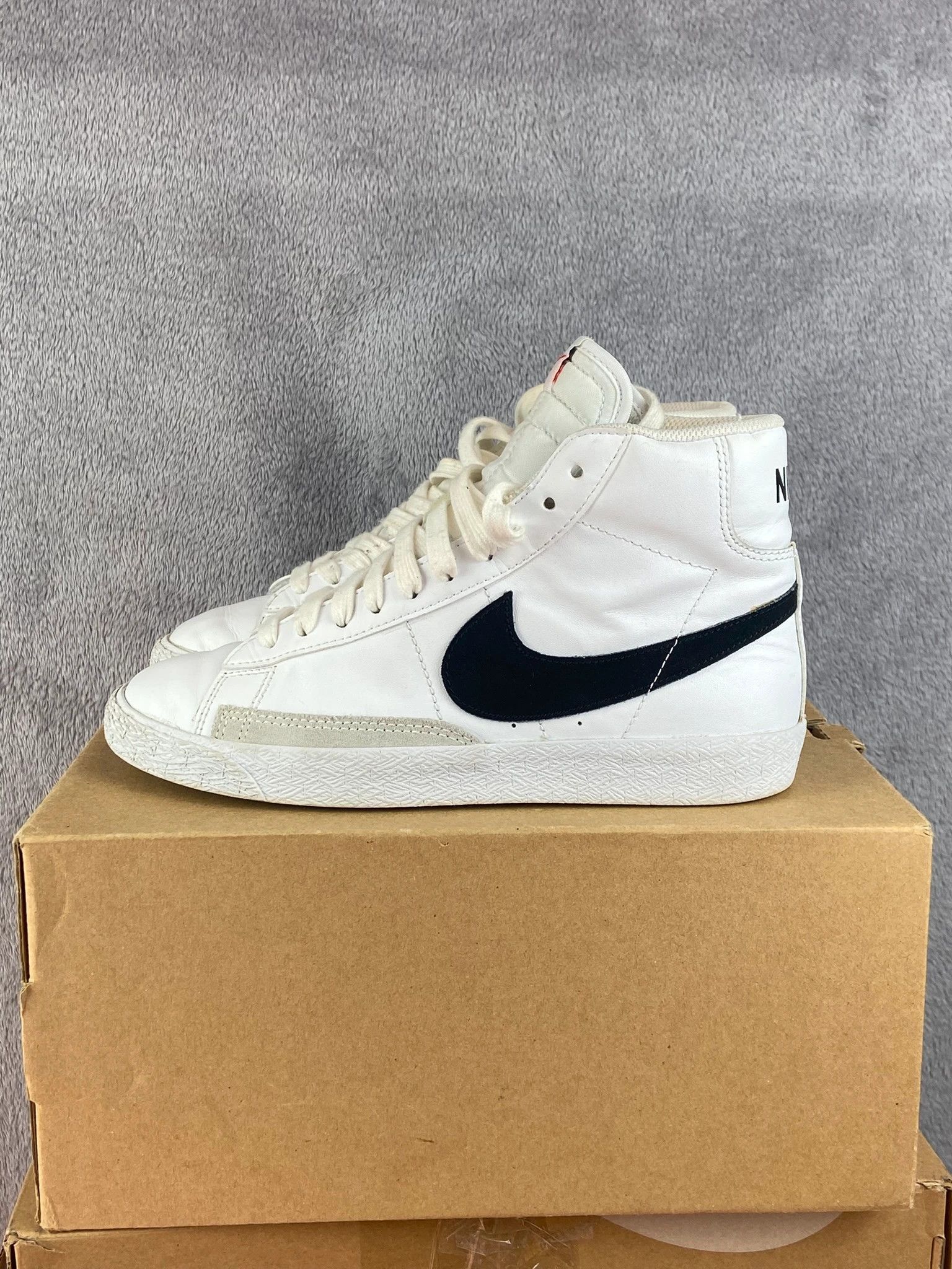 Nike Nike Blazer Mid sneakers white black Size US 5.5 / EU 38 - 2 Thumbnail