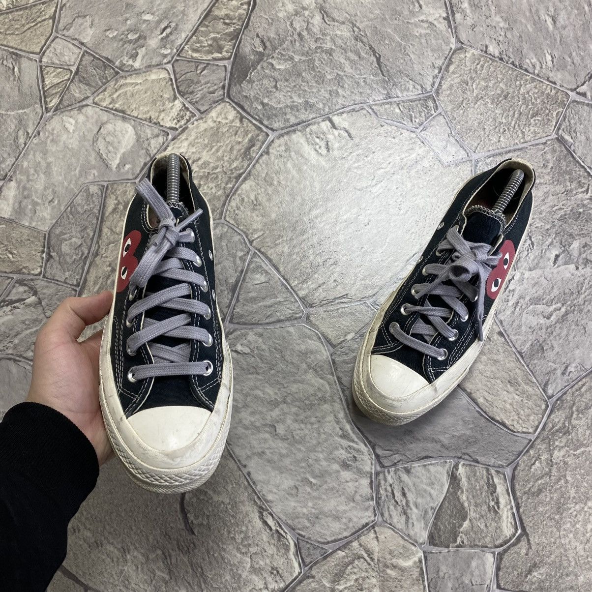 Comme des Garcons Comme des Garcons Play Converse Low Top Shoes Size US 6 / EU 39 - 2 Thumbnail
