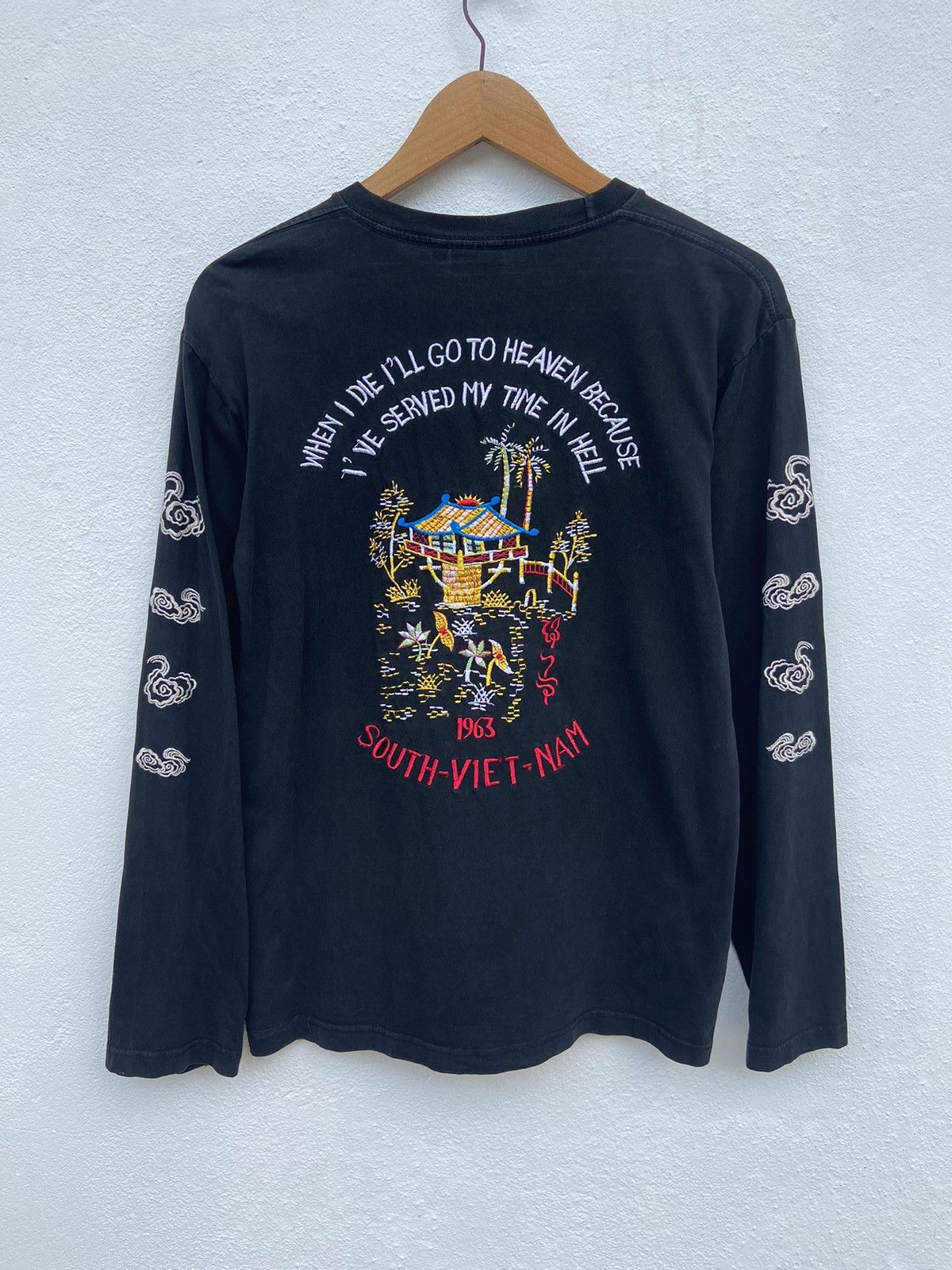 Vintage 🔥 Vintage Sukajan t shirt long sleeve Vietnam war Size US M / EU 48-50 / 2 - 2 Thumbnail