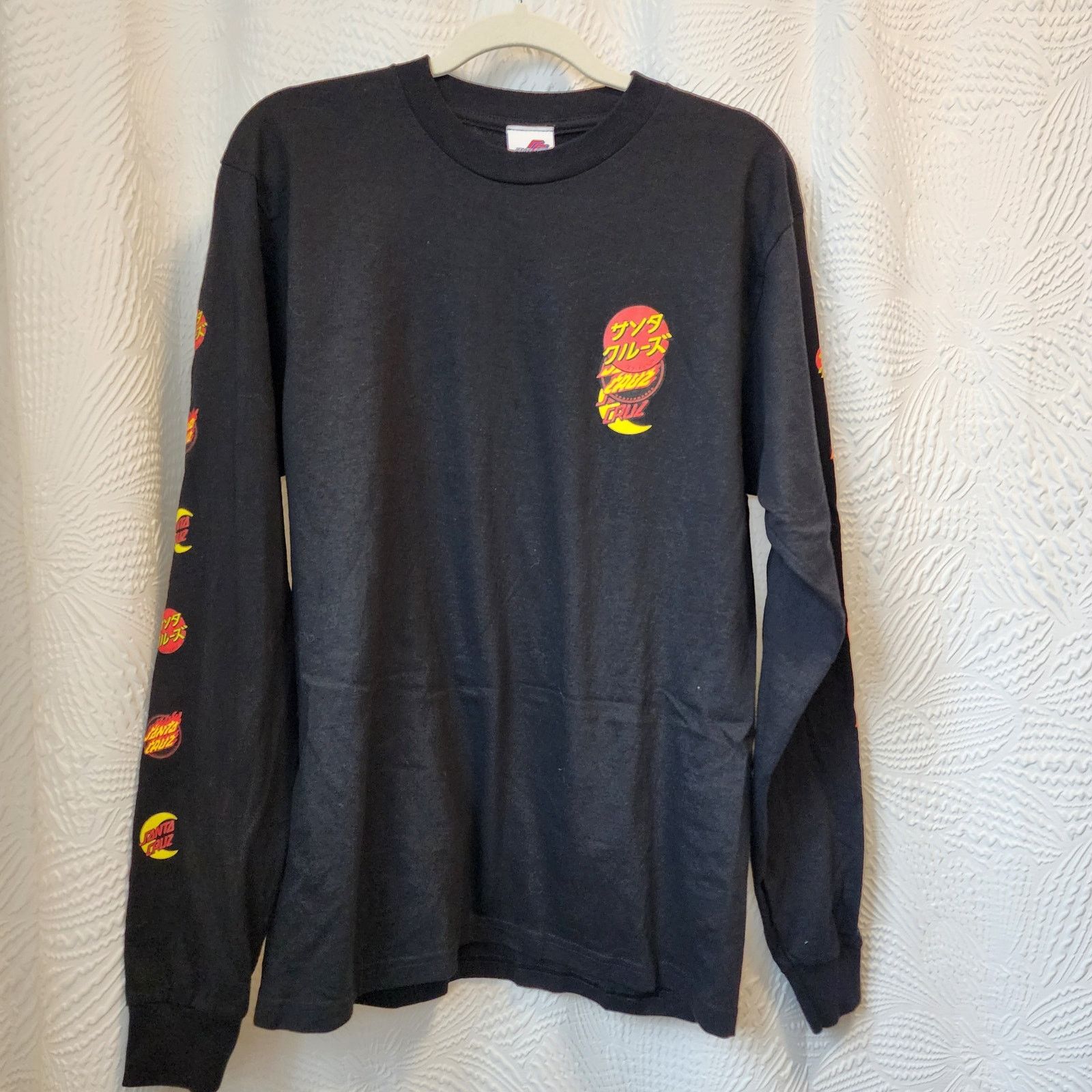 Santa Cruz Skateboards Santa Cruz Men's M Black Long Sleeve Classic Skate Shirt Size US M / EU 48-50 / 2 - 1 Thumbnail
