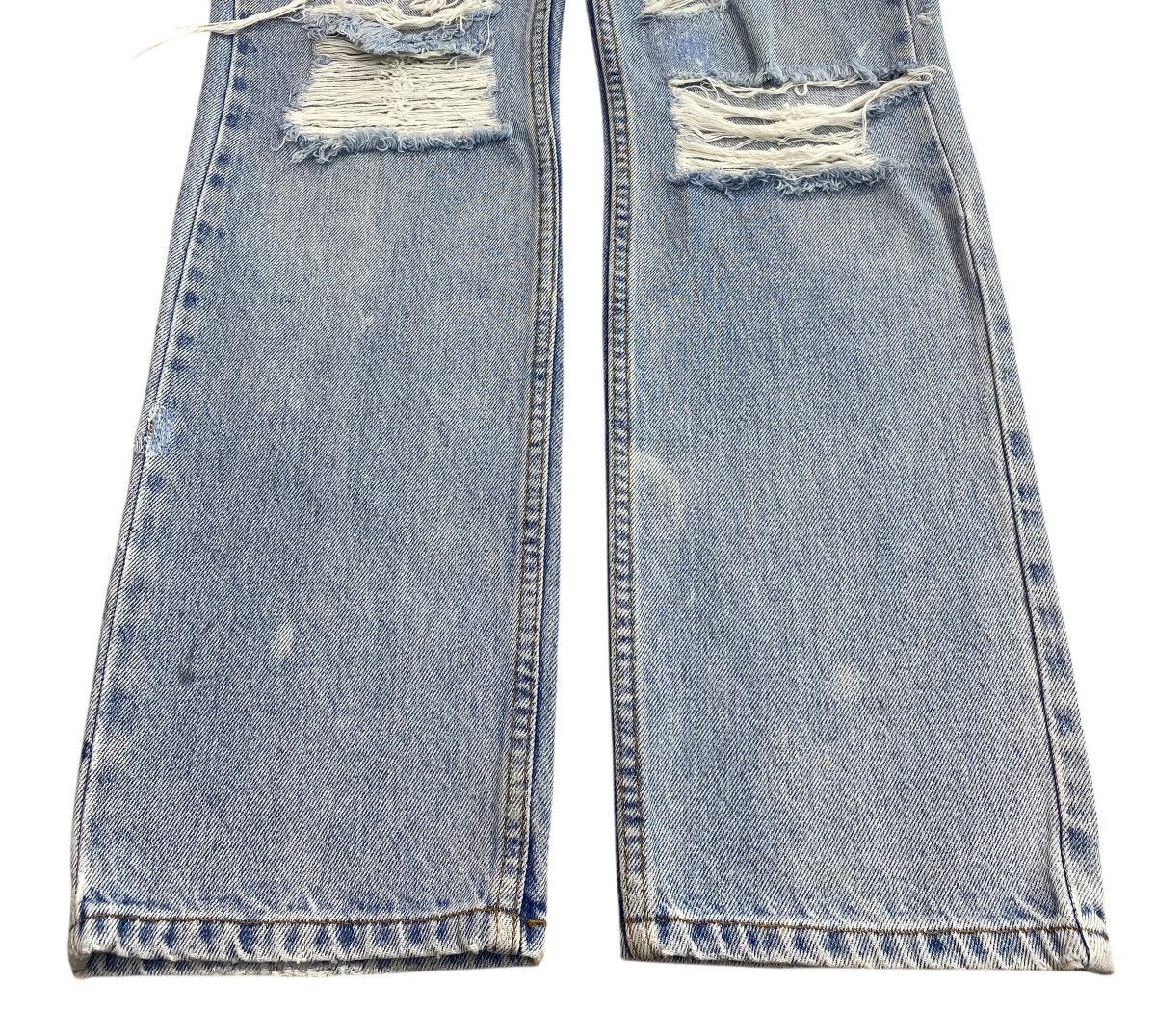 Levi's Levi’s Distressed Straight Leg Style Jeans Size US 28 / EU 44 - 5 Thumbnail