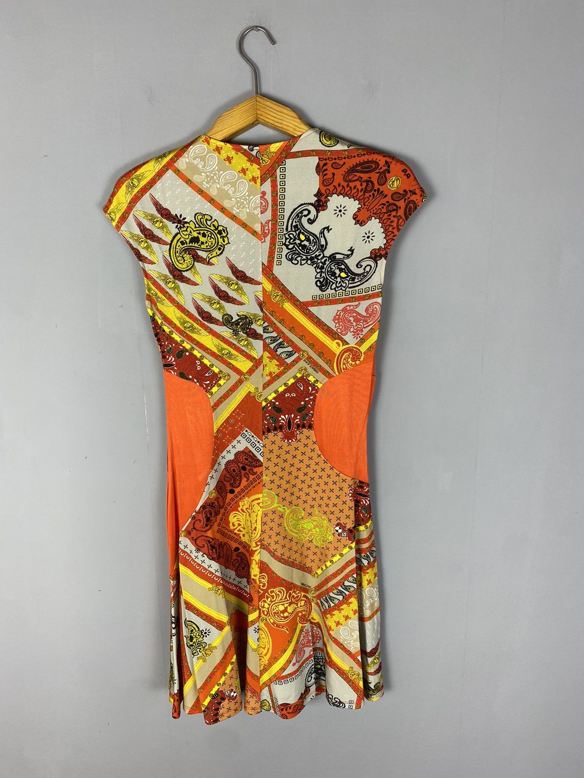 Versace × Vintage Vintage Versace dress Size M / US 6-8 / IT 42-44 - 5 Thumbnail