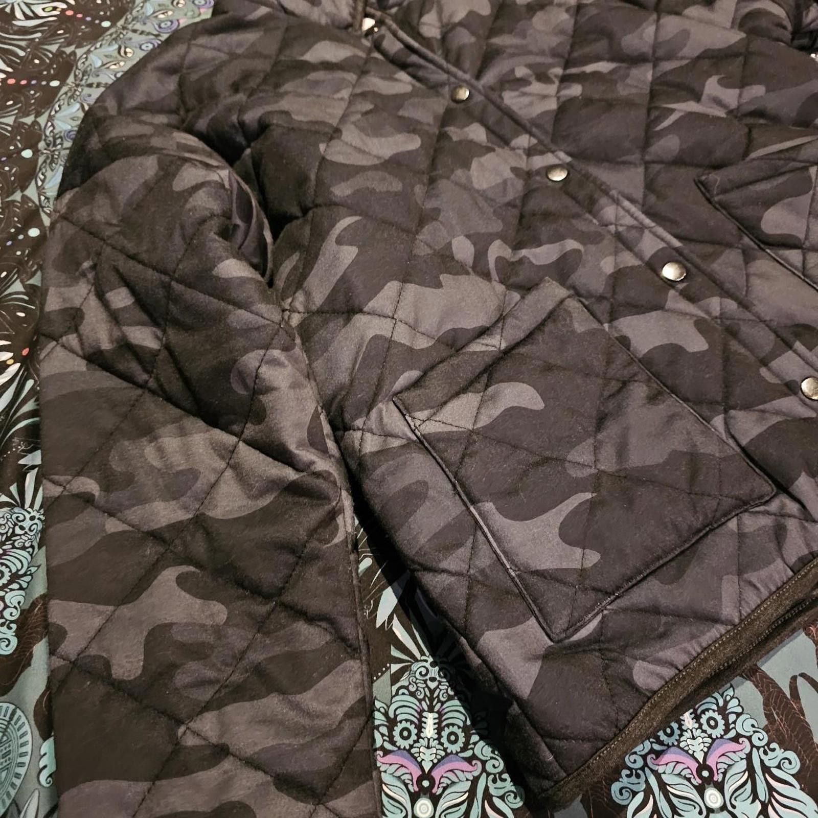 Designer Women's Black and Grey Camo Pattern Coat Size M / US 6-8 / IT 42-44 - 3 Thumbnail