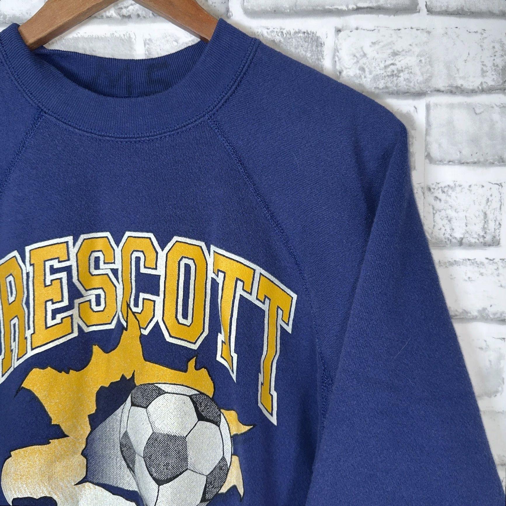 Vintage DISCUS ATHLETIC Prescott Soccer Sweatshirt Pullover Mens M Blue Cotton Blend USA Athletic Fit 90s Theme Size US M / EU 48-50 / 2 - 2 Thumbnail