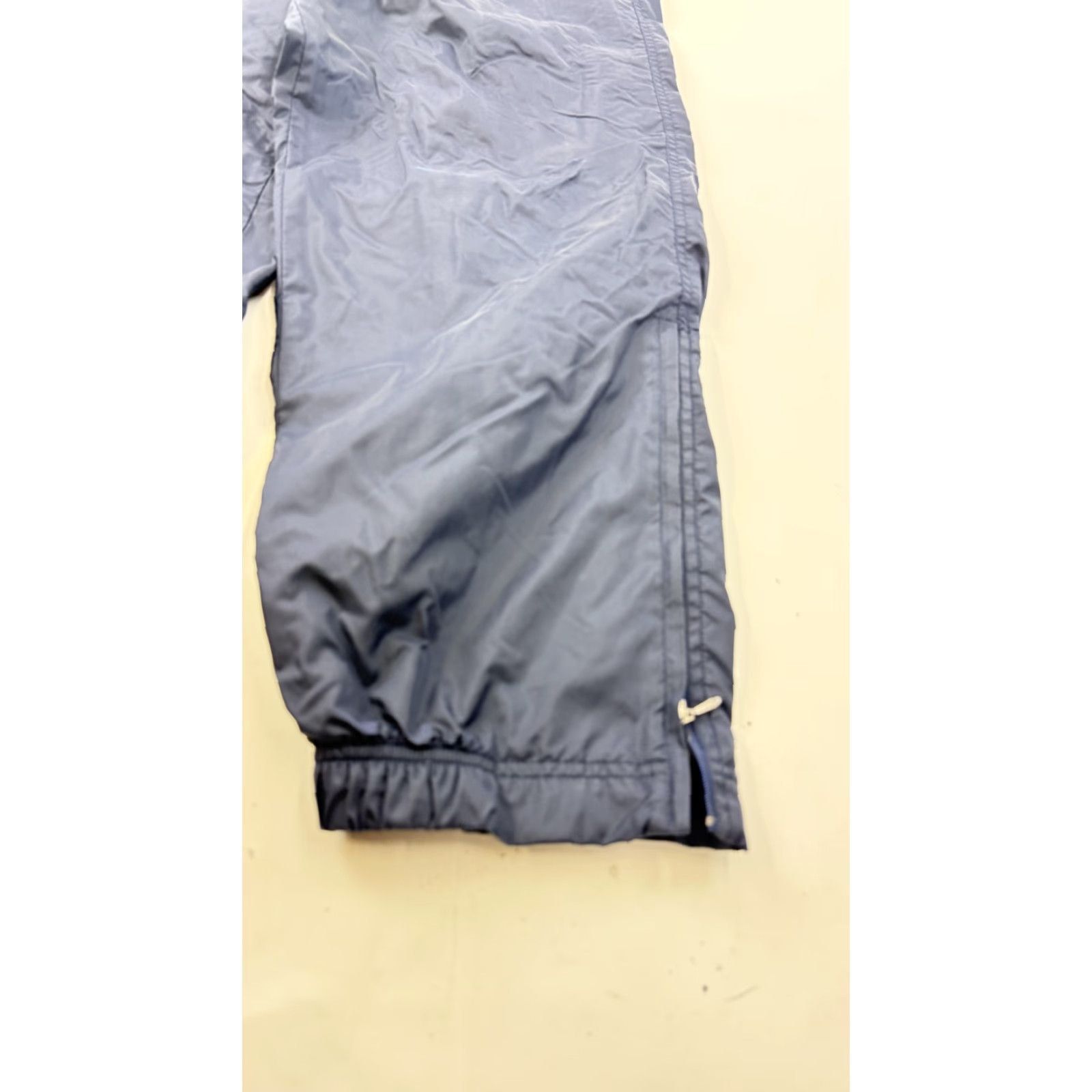 Nike VINTAGE Nike Track Pants Mens M Blue Windbreaker Elastic Cuffs Zip Pockets Running & Jogging Gym & Training Walking Size US 31 - 3 Thumbnail