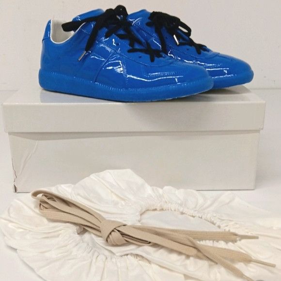 Maison Margiela Maison Margiela Blue Patent "The Replica" Low Sneakers -EU37 Size US 7 / IT 37 - 1 Thumbnail