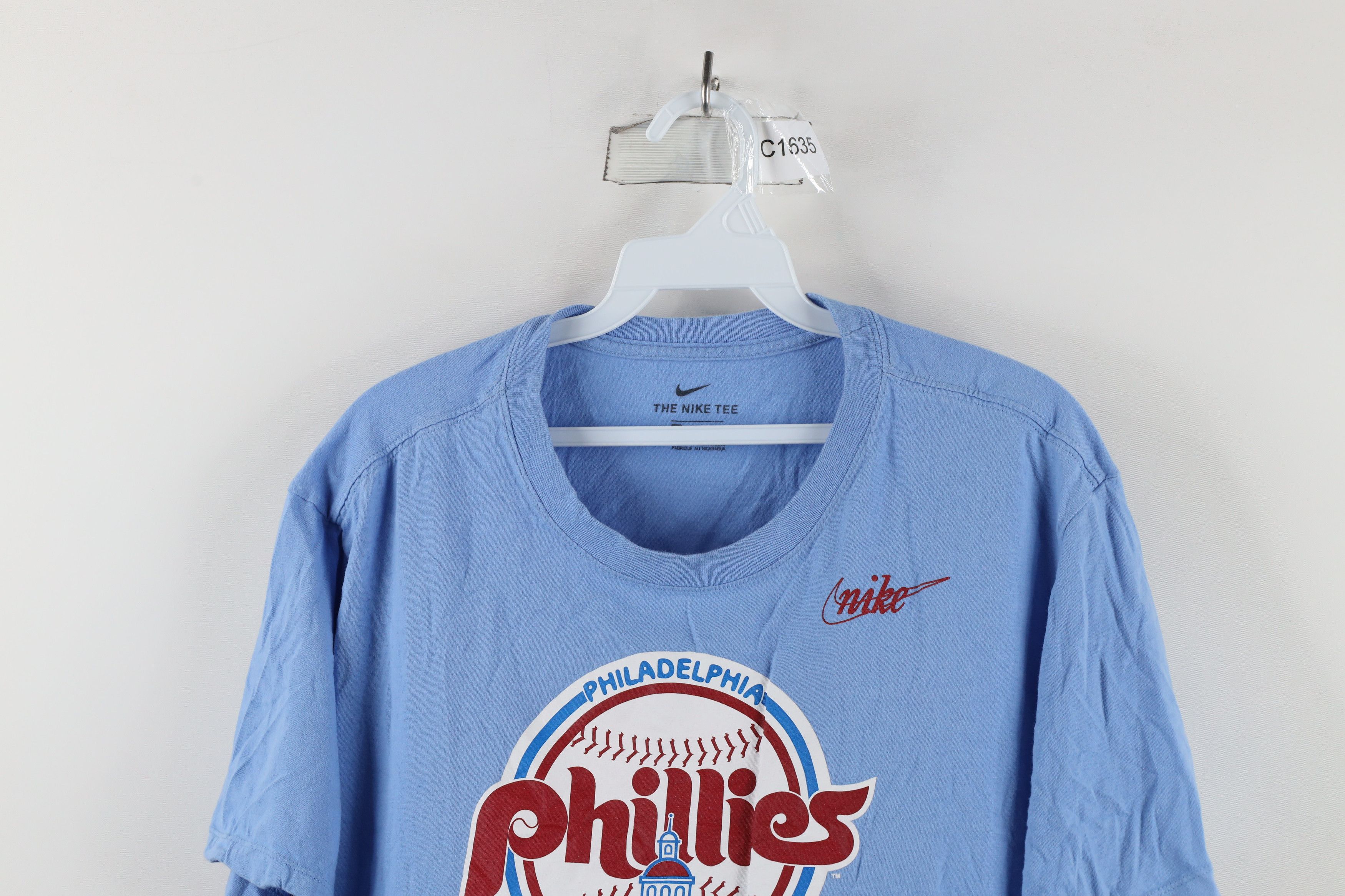 Nike × Vintage Nike Out Retro Philadelphia Phillies Baseball T-Shirt Blue Size US XL / EU 56 / 4 - 2 Thumbnail