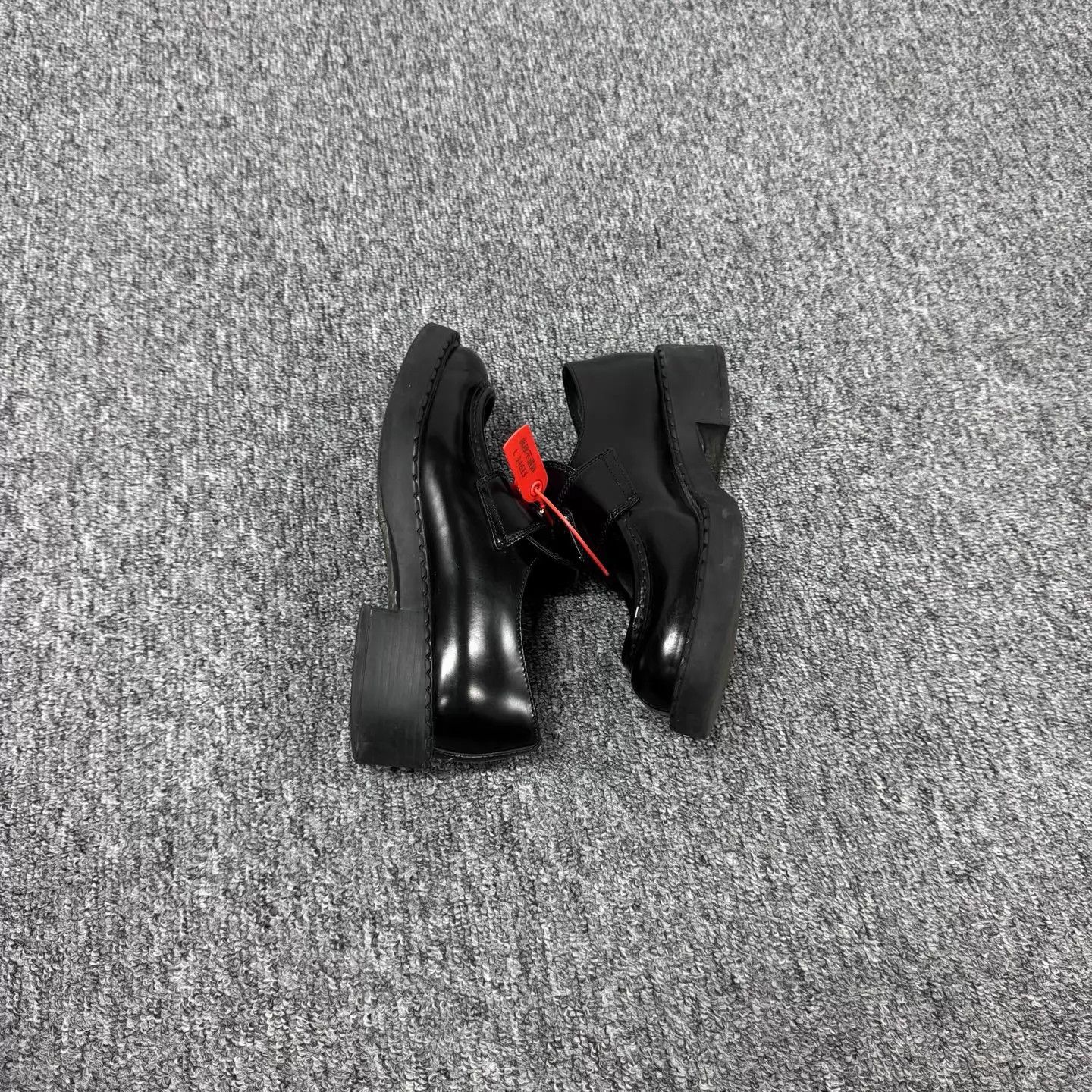 Prada Prada Black Triangle Logo Loafers 35.5 98 New Size US 5 / IT 35 - 5 Thumbnail