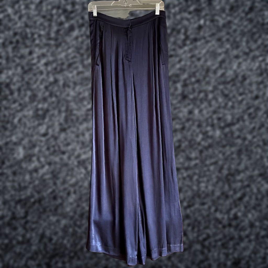 Vintage MAAC London Blue Satin Wide-Leg Trousers Pants Blue M Women Regular Size Satin Pants Wide-Leg London 50% viscose 50% Cotton Size 32" / US 10 / IT 46 - 1 Thumbnail